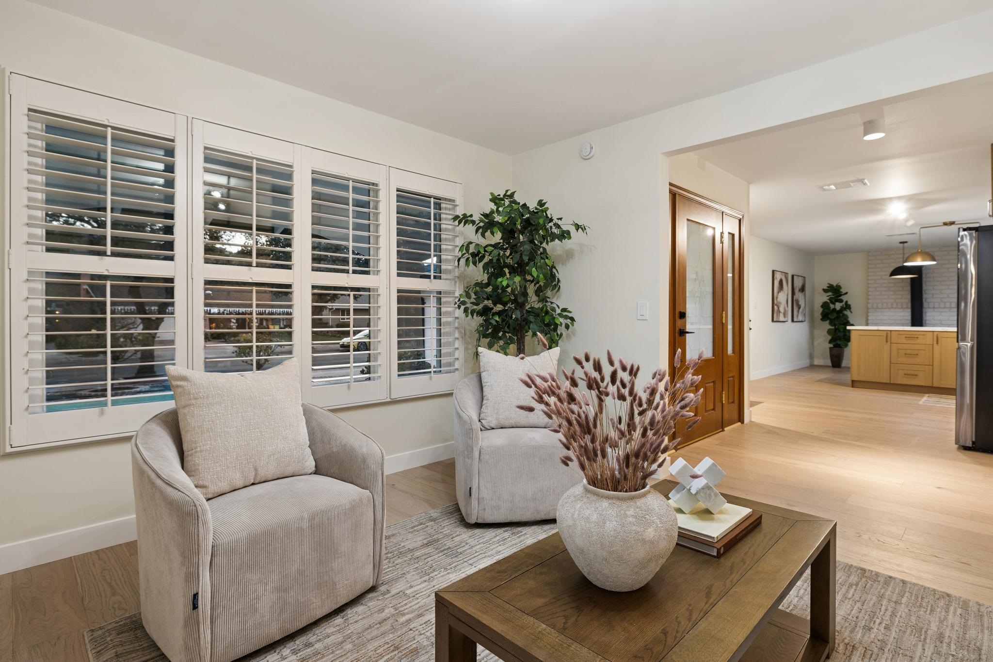 Detail Gallery Image 9 of 37 For 705 Los Huecos Dr, San Jose,  CA 95123 - 3 Beds | 2 Baths