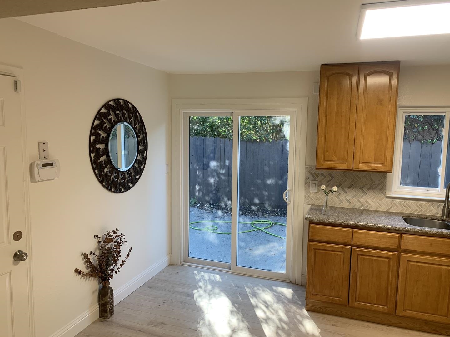 Detail Gallery Image 9 of 29 For 919 Hoover St, Fairfield,  CA 94533 - 3 Beds | 1 Baths