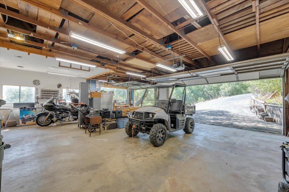 Detail Gallery Image 32 of 38 For 18475 E Hershey Rd, Tuolumne,  CA 95379 - 3 Beds | 2 Baths