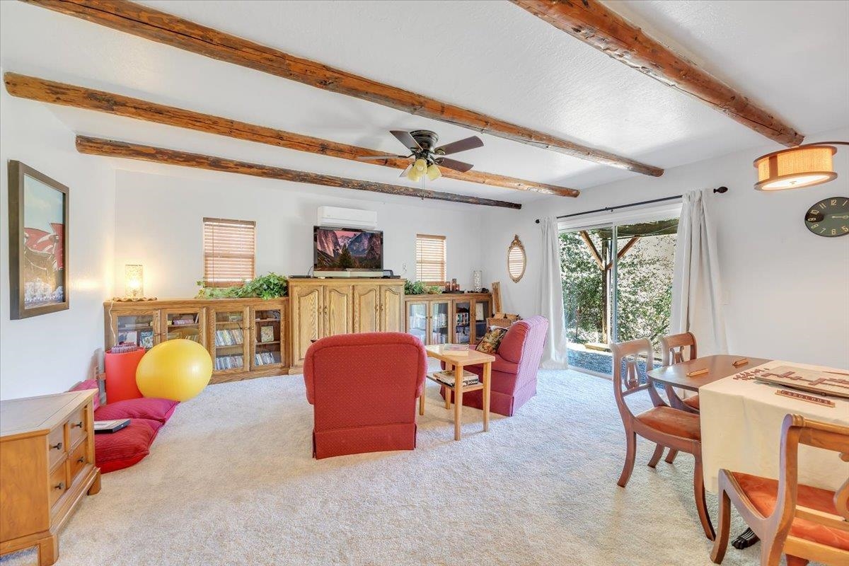 Detail Gallery Image 5 of 38 For 18475 E Hershey Rd, Tuolumne,  CA 95379 - 3 Beds | 2 Baths