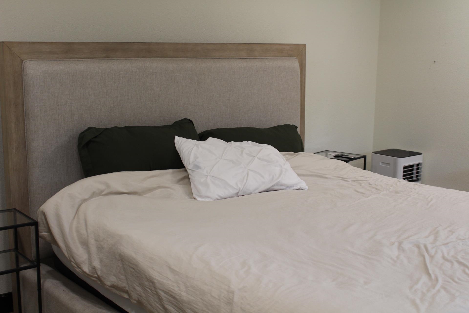 Detail Gallery Image 9 of 30 For 3708 N Merrimac Cir, Stockton,  CA 95219 - 3 Beds | 2 Baths