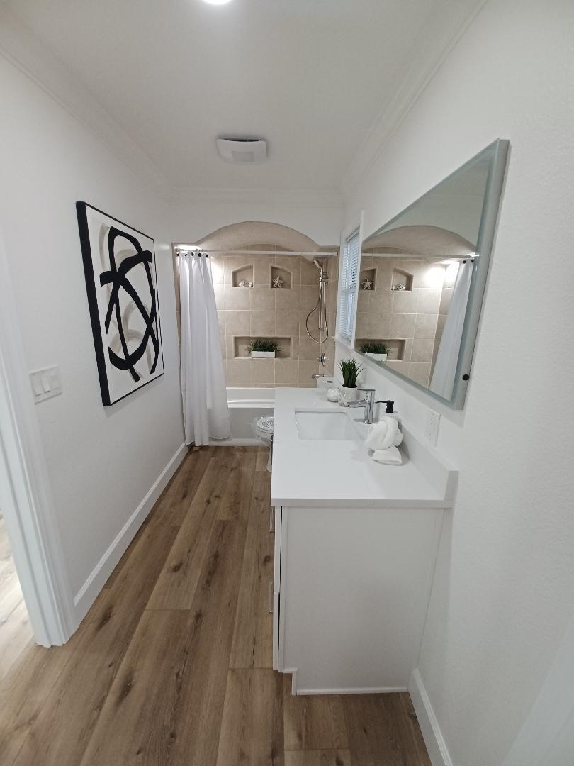 Photo #15: 41120564 Listing: Photo #15