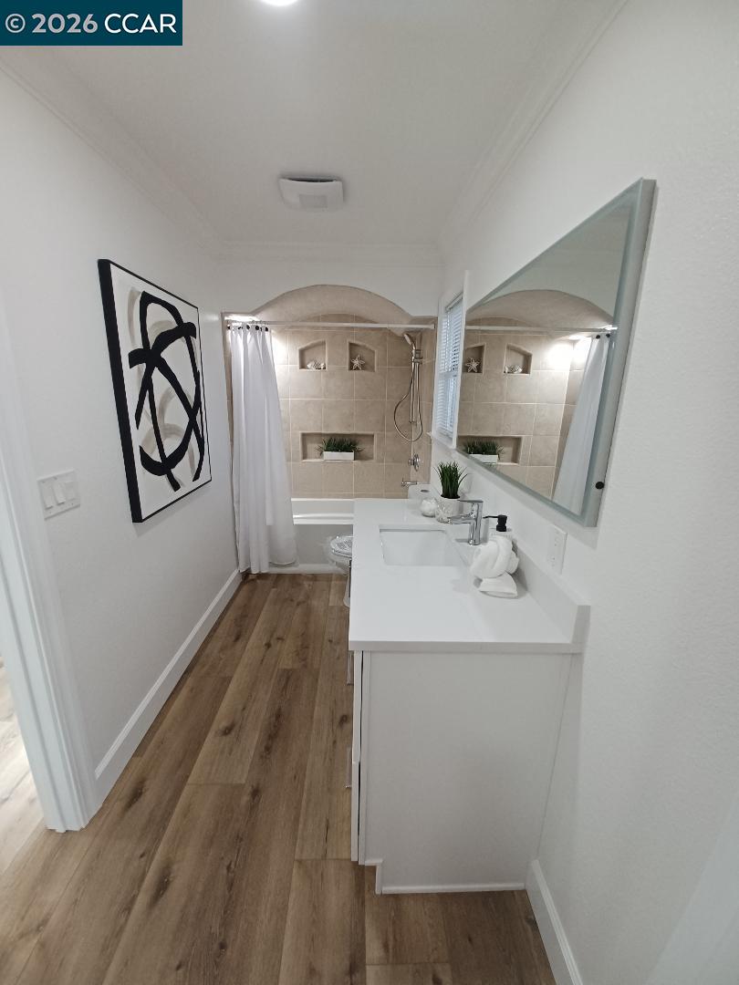 Photo #15: 41120564 Listing: Photo #15