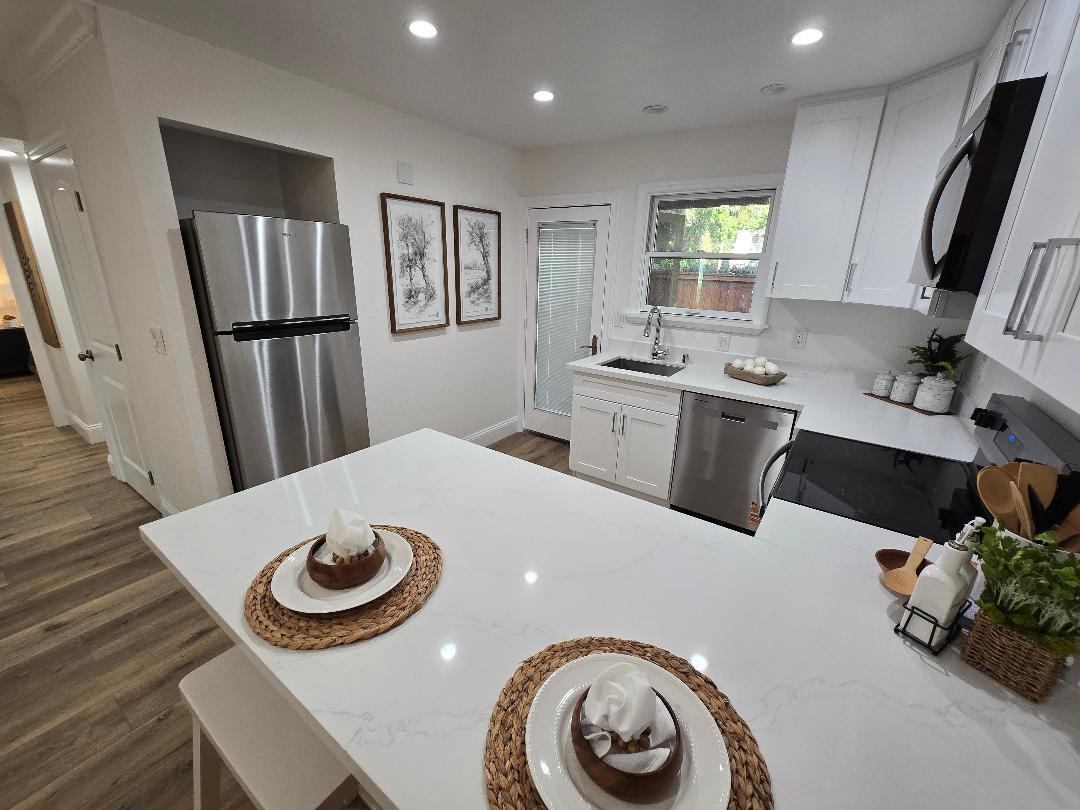 Photo #5: 41120564 Listing: Photo #5