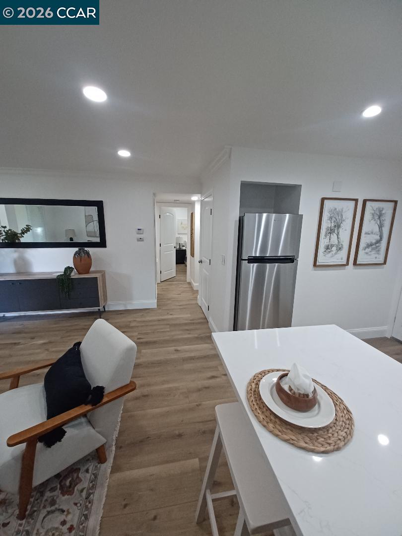 Photo #8: 41120564 Listing: Photo #8