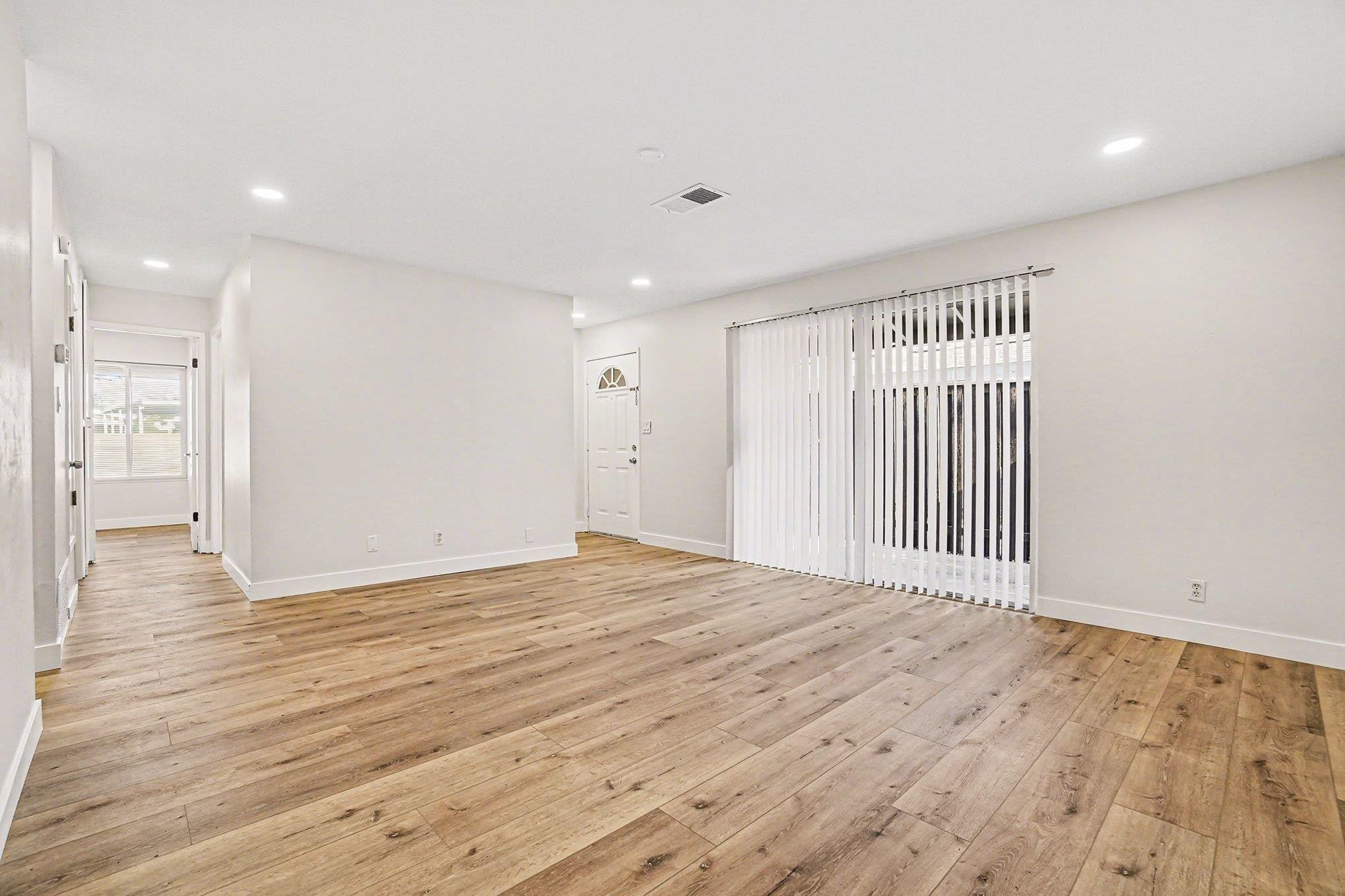 Detail Gallery Image 8 of 12 For 2009 Olivera Rd #D,  Concord,  CA 94520 - 2 Beds | 1 Baths