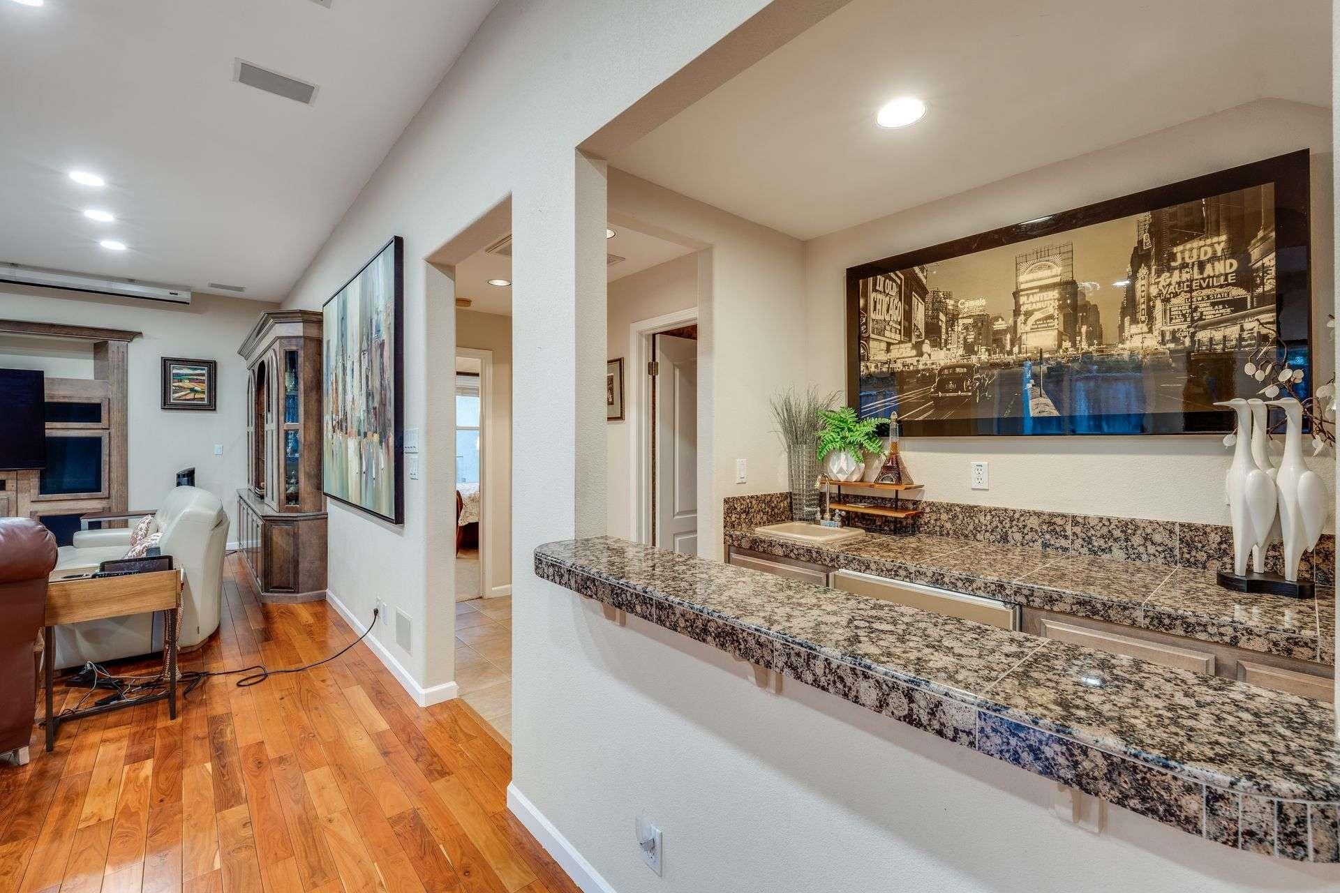 Detail Gallery Image 22 of 53 For 1105 Peacock Creek Drive, Clayton,  CA 94517 - 5 Beds | 3/1 Baths