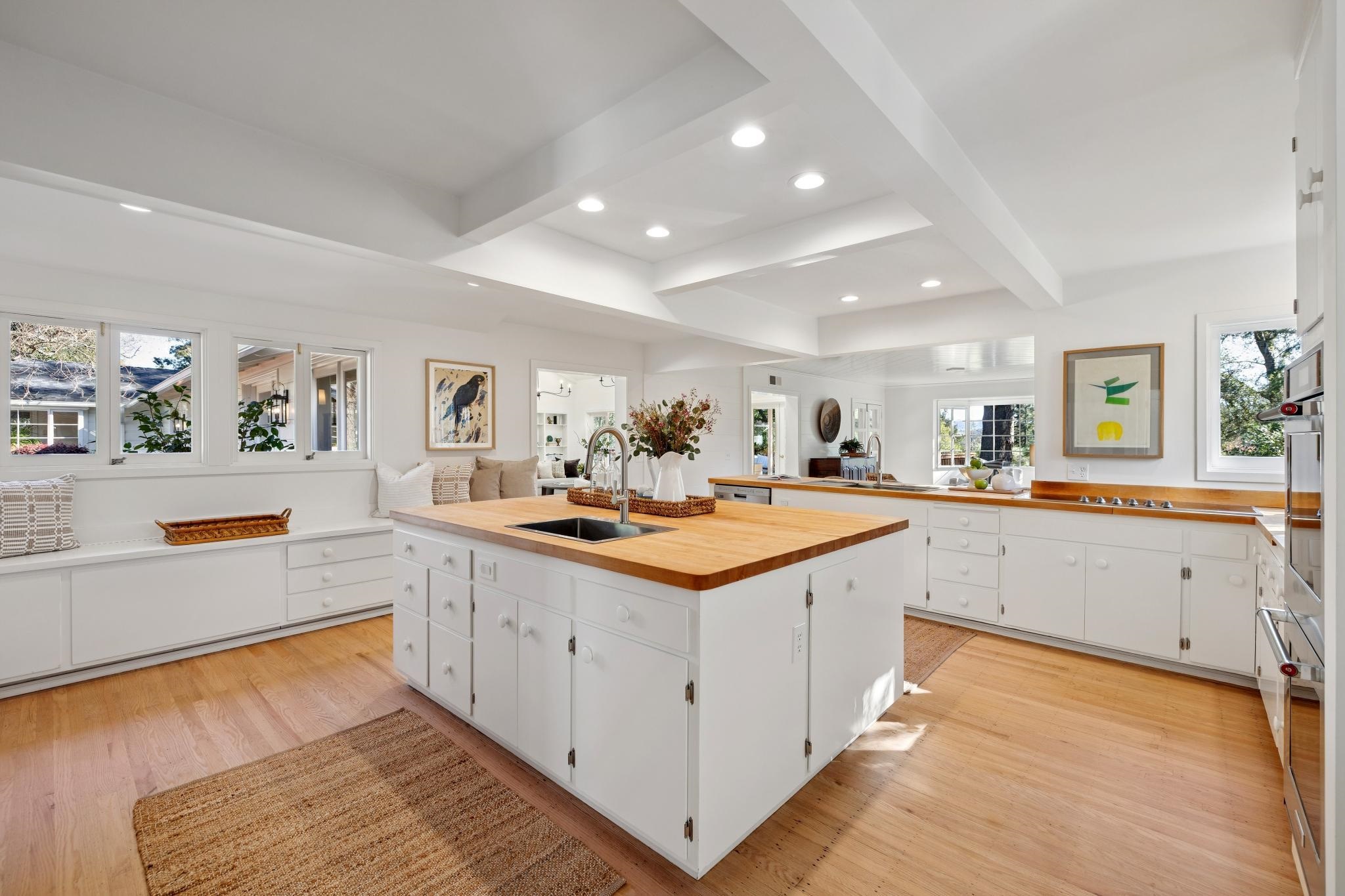 Detail Gallery Image 21 of 60 For 4040 Los Arabis Drive, Lafayette,  CA 94549 - 5 Beds | 4/1 Baths