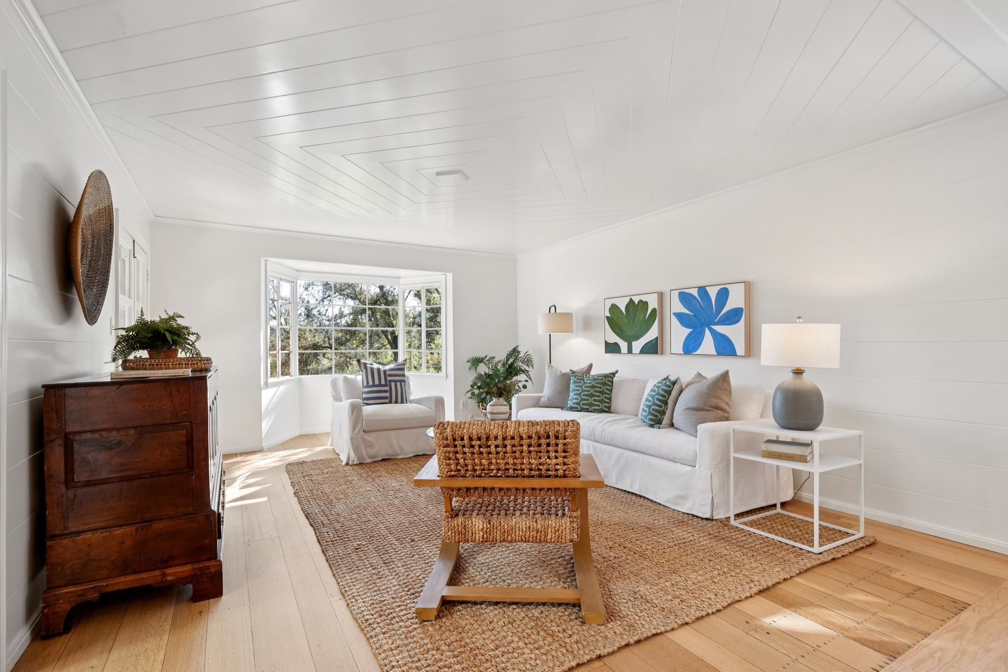 Detail Gallery Image 22 of 60 For 4040 Los Arabis Drive, Lafayette,  CA 94549 - 5 Beds | 4/1 Baths