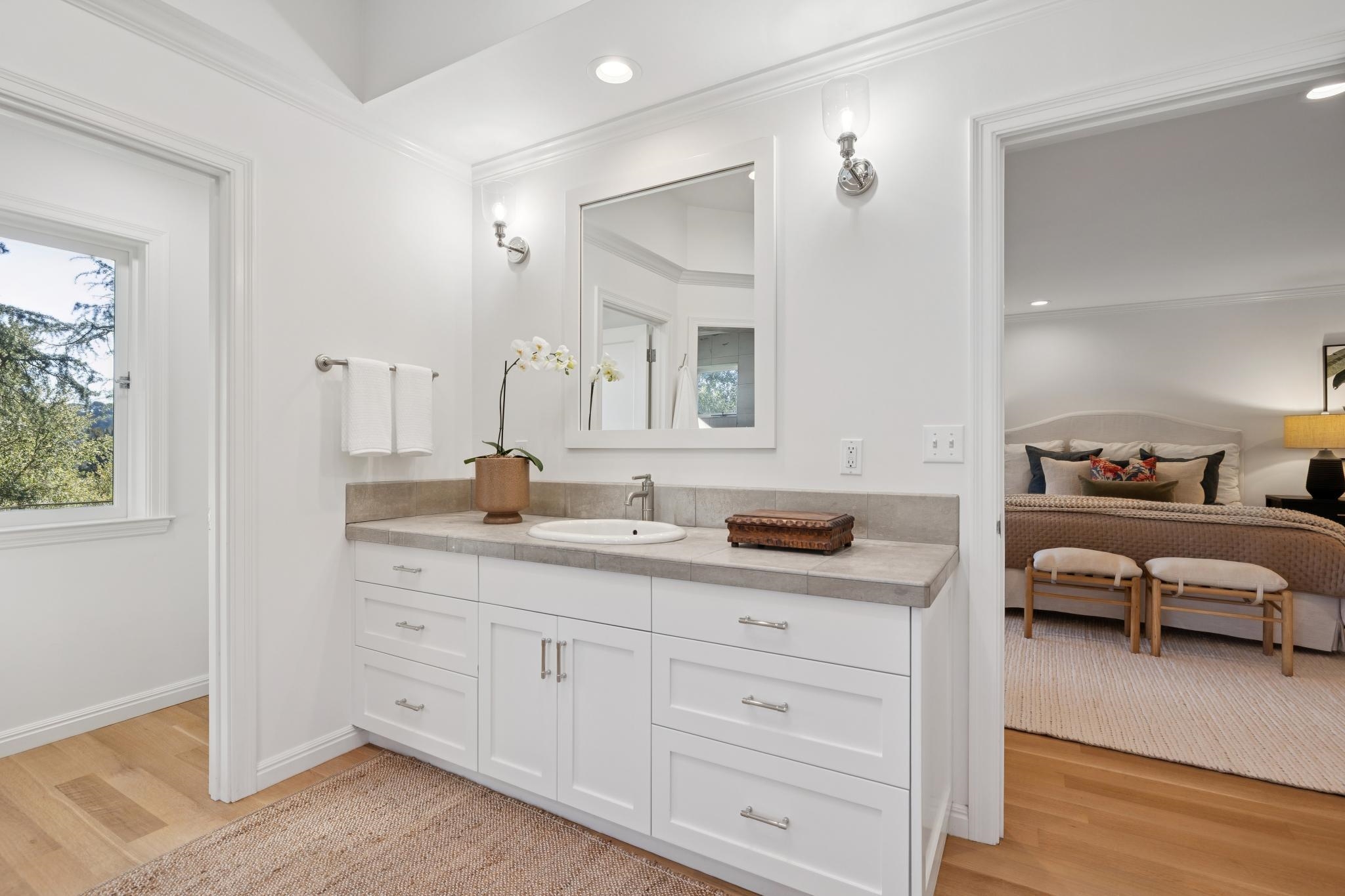 Detail Gallery Image 33 of 60 For 4040 Los Arabis Drive, Lafayette,  CA 94549 - 5 Beds | 4/1 Baths