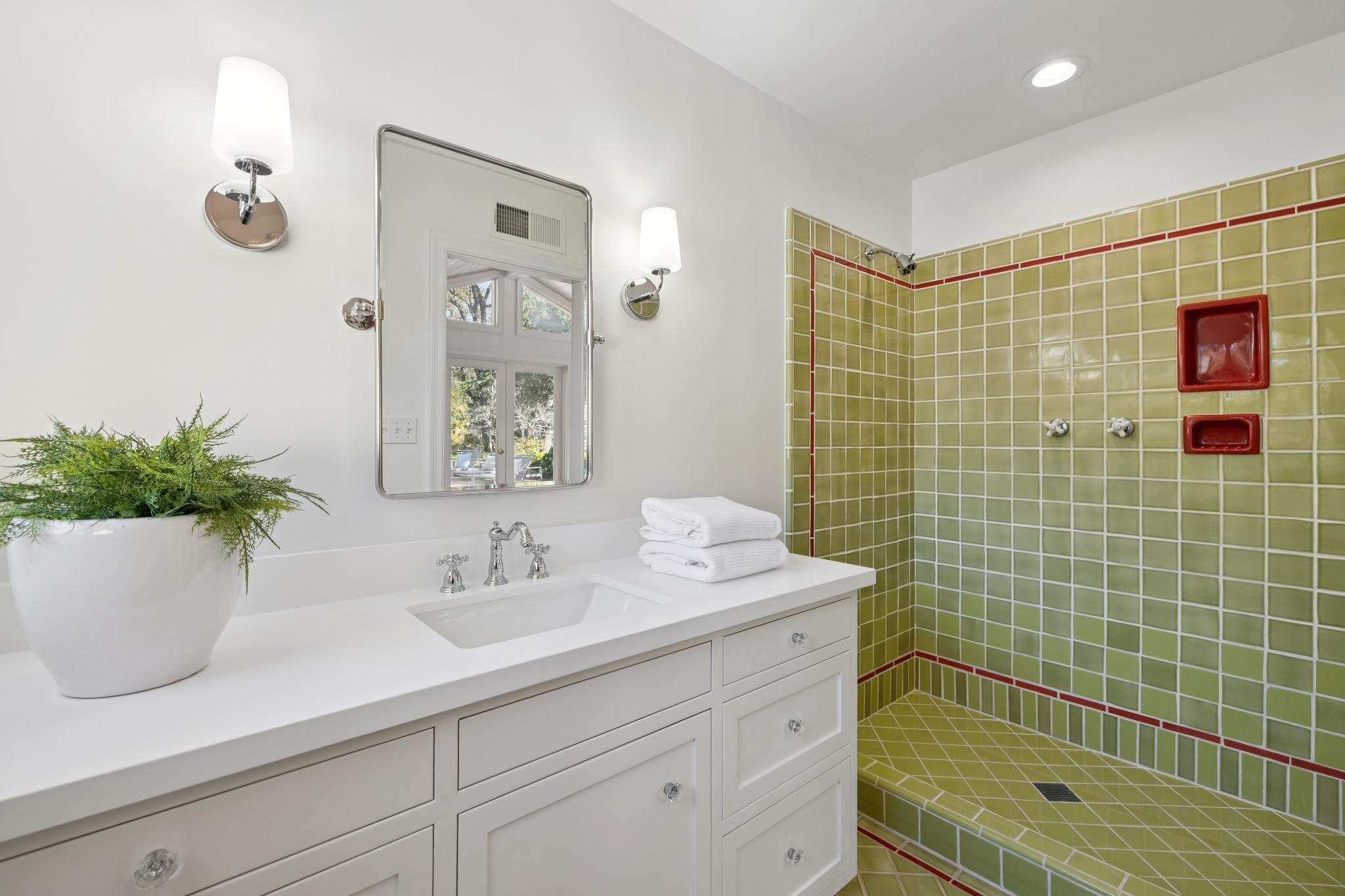 Detail Gallery Image 44 of 60 For 4040 Los Arabis Drive, Lafayette,  CA 94549 - 5 Beds | 4/1 Baths