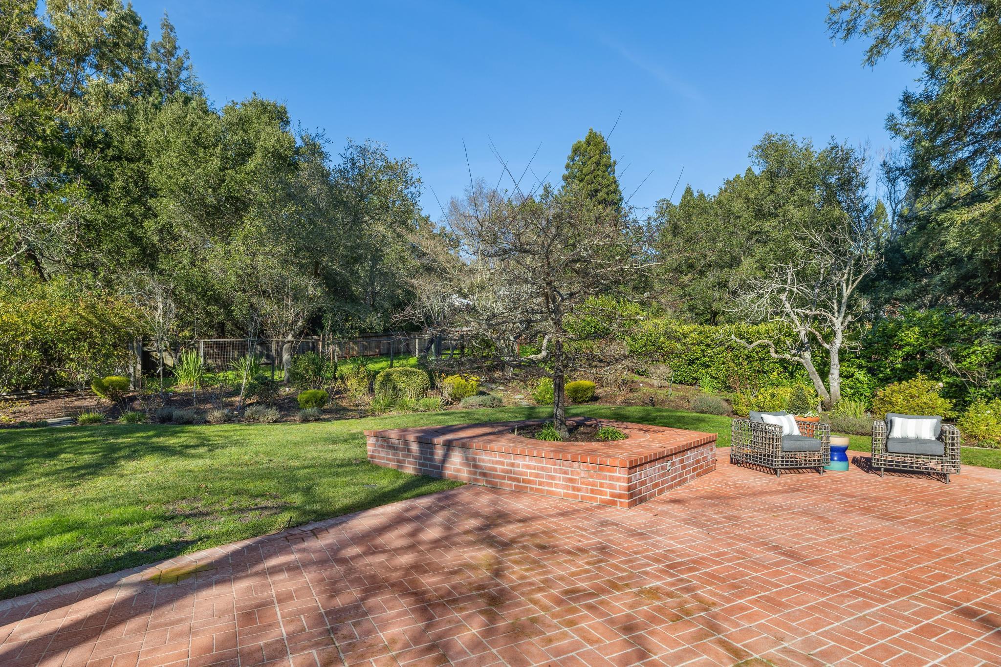 Detail Gallery Image 53 of 60 For 4040 Los Arabis Drive, Lafayette,  CA 94549 - 5 Beds | 4/1 Baths