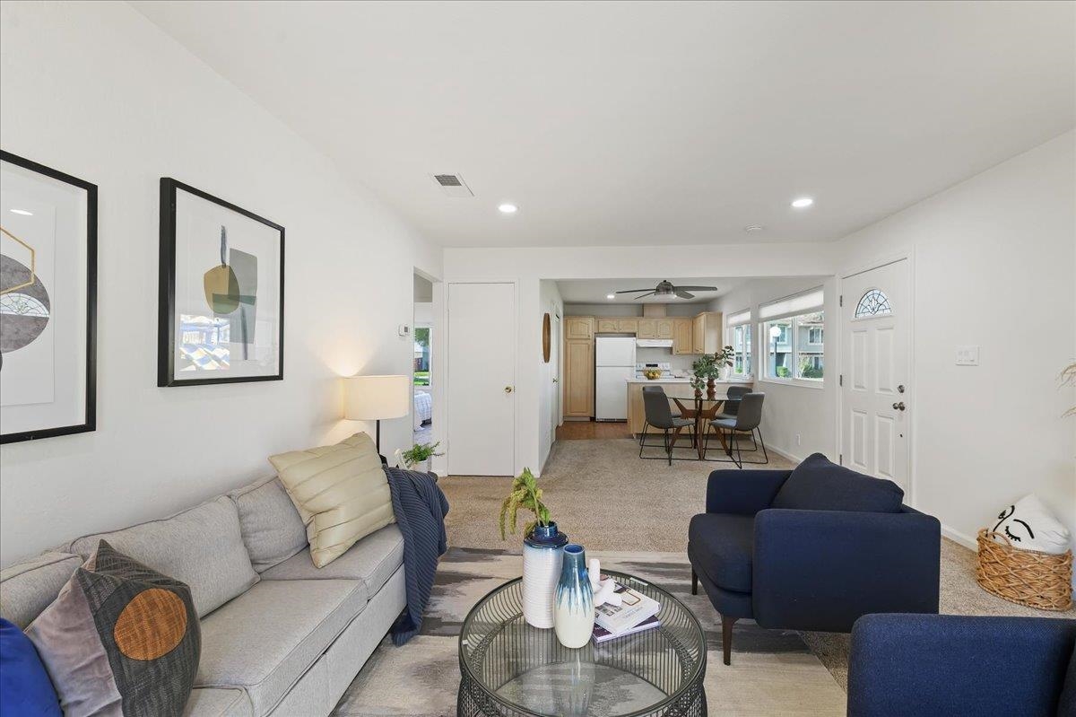 Detail Gallery Image 3 of 28 For 3154 Pawnee Way, Pleasanton,  CA 94588 - 2 Beds | 1 Baths