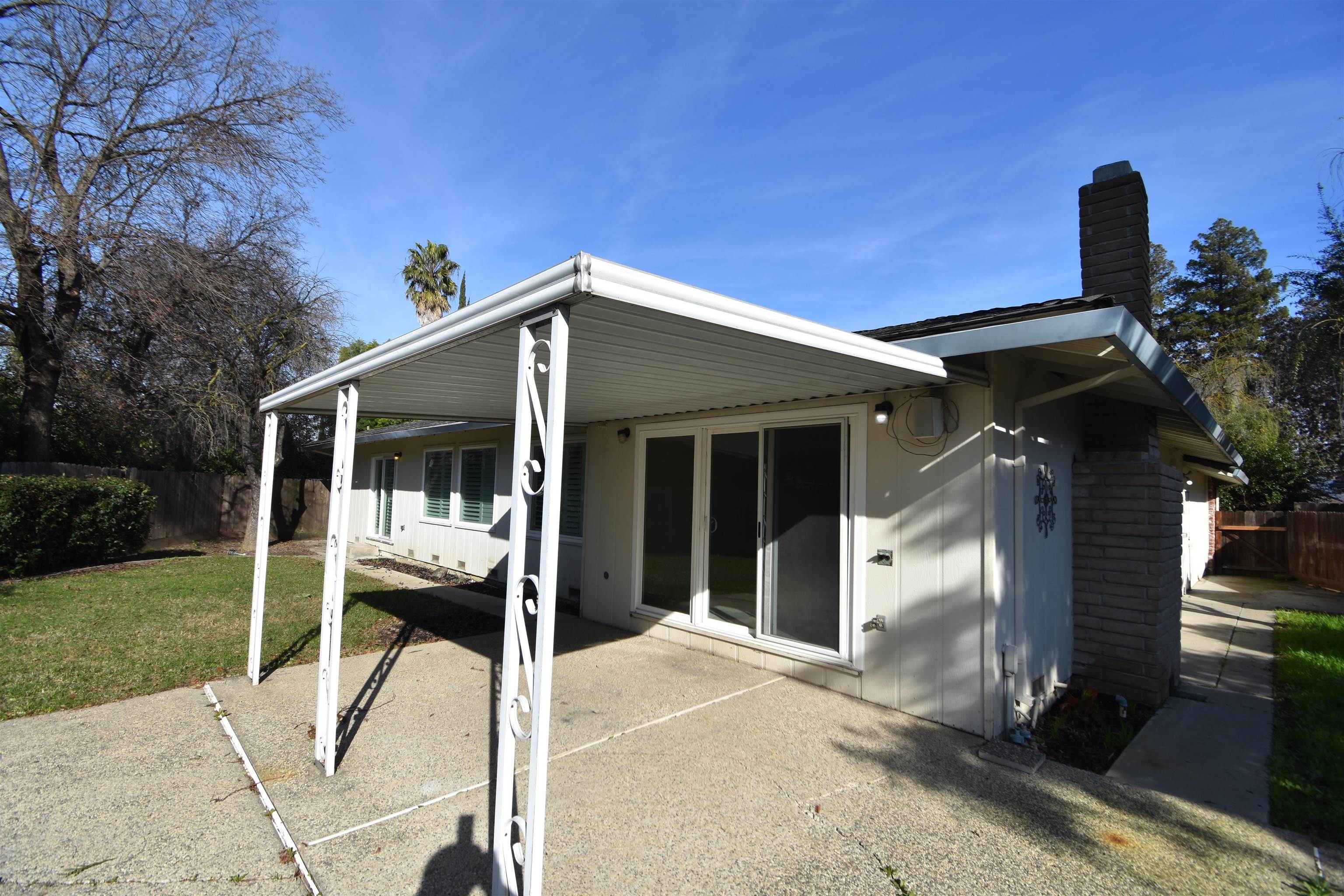 Detail Gallery Image 4 of 23 For 7011 Shoreham Pl, Stockton,  CA 95207 - 4 Beds | 2 Baths