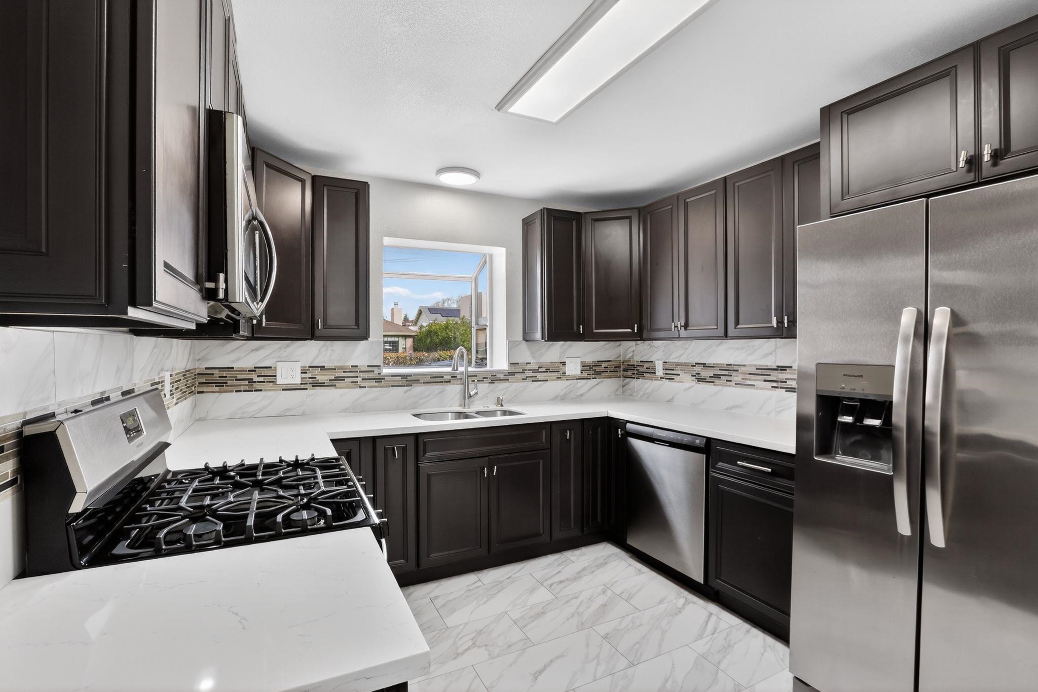 Detail Gallery Image 15 of 32 For 3287 Kelly Street, Hayward,  CA 94541-3525 - 4 Beds | 2 Baths