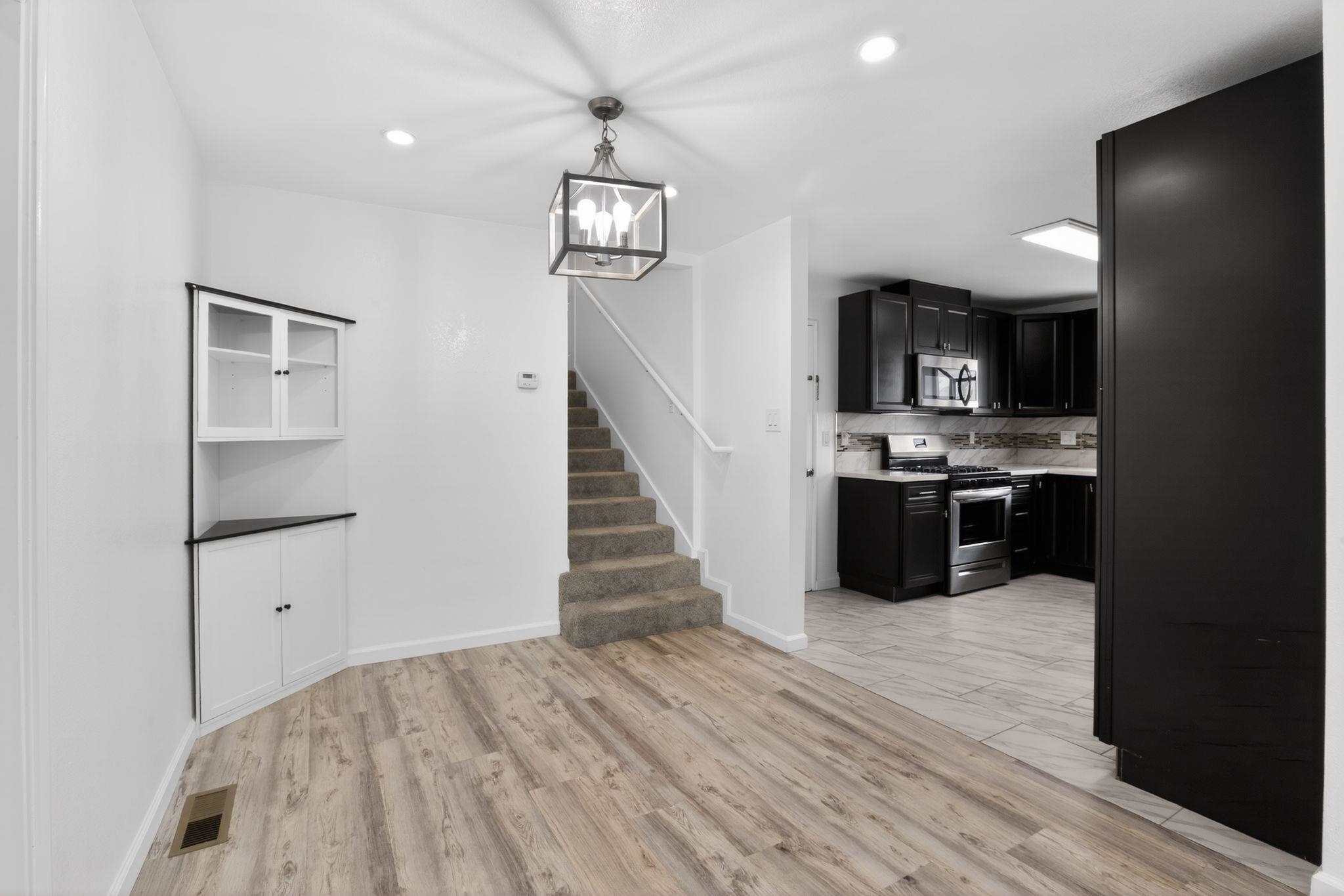 Detail Gallery Image 16 of 32 For 3287 Kelly Street, Hayward,  CA 94541-3525 - 4 Beds | 2 Baths