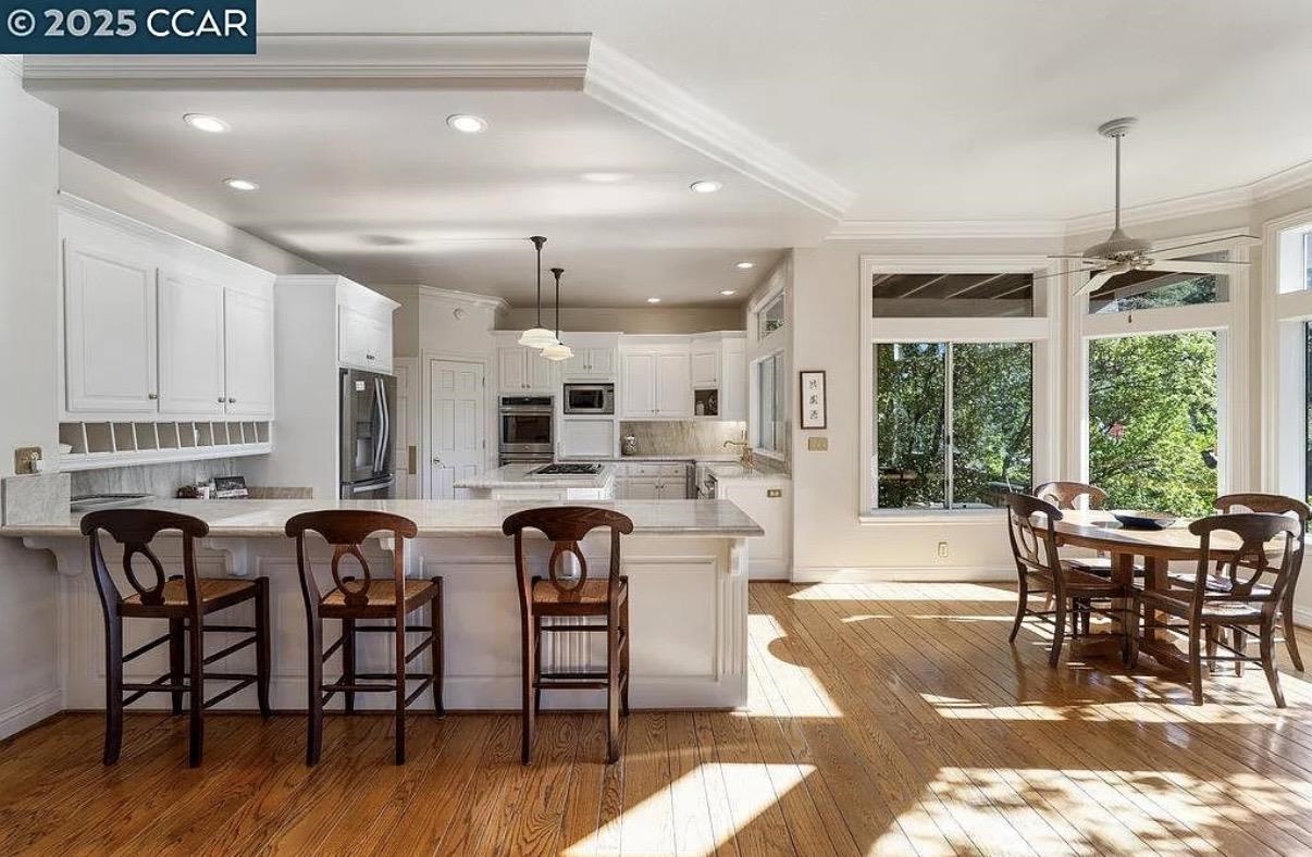 Detail Gallery Image 12 of 47 For 3109 Stonegate Dr, Alamo,  CA 94507 - 4 Beds | 4/1 Baths