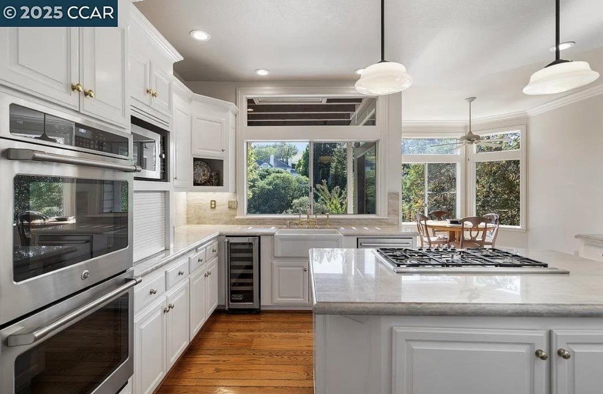 Detail Gallery Image 17 of 47 For 3109 Stonegate Dr, Alamo,  CA 94507 - 4 Beds | 4/1 Baths