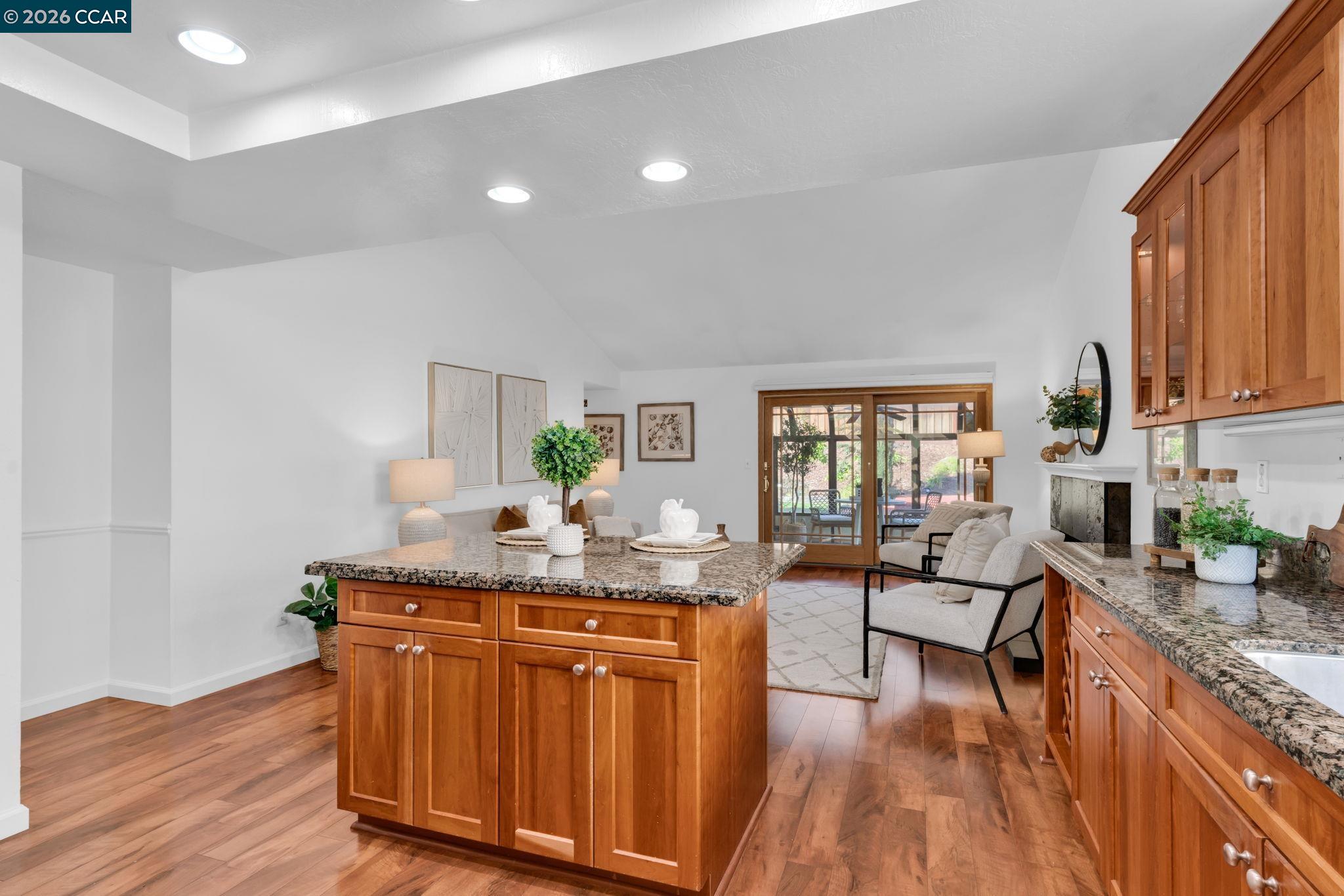 Detail Gallery Image 18 of 45 For 20 Pamplona Ct, San Ramon,  CA 94583 - 3 Beds | 2 Baths