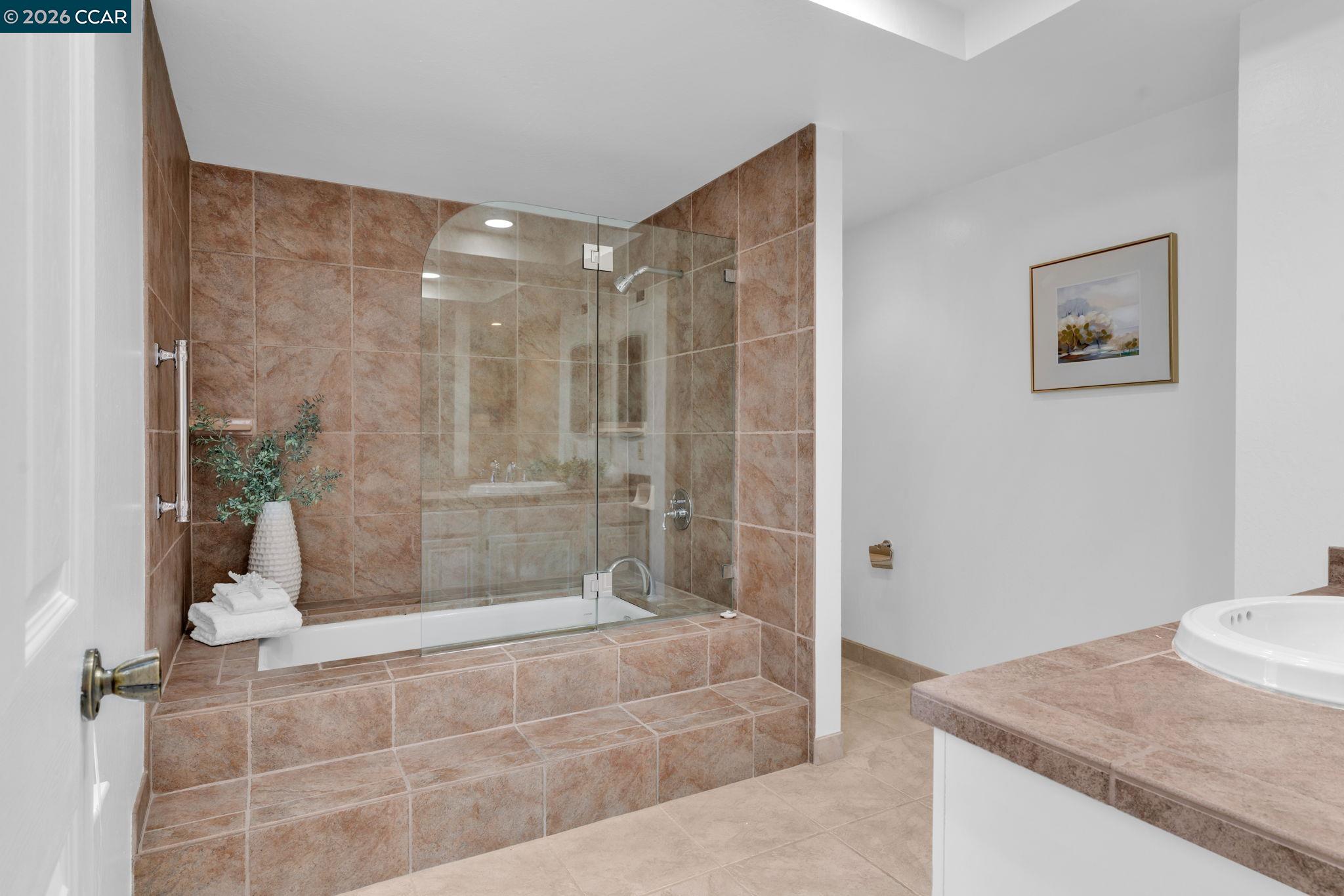 Detail Gallery Image 24 of 45 For 20 Pamplona Ct, San Ramon,  CA 94583 - 3 Beds | 2 Baths