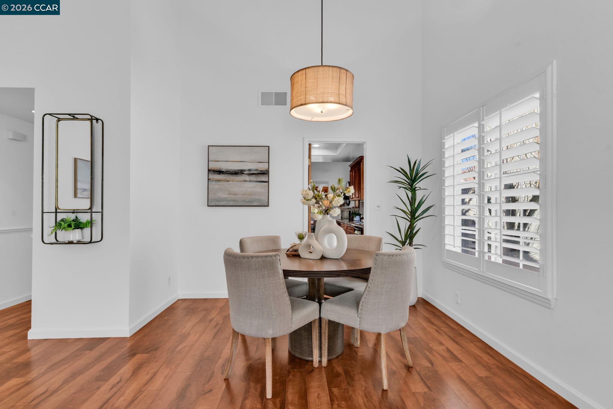 Detail Gallery Image 9 of 45 For 20 Pamplona Ct, San Ramon,  CA 94583 - 3 Beds | 2 Baths