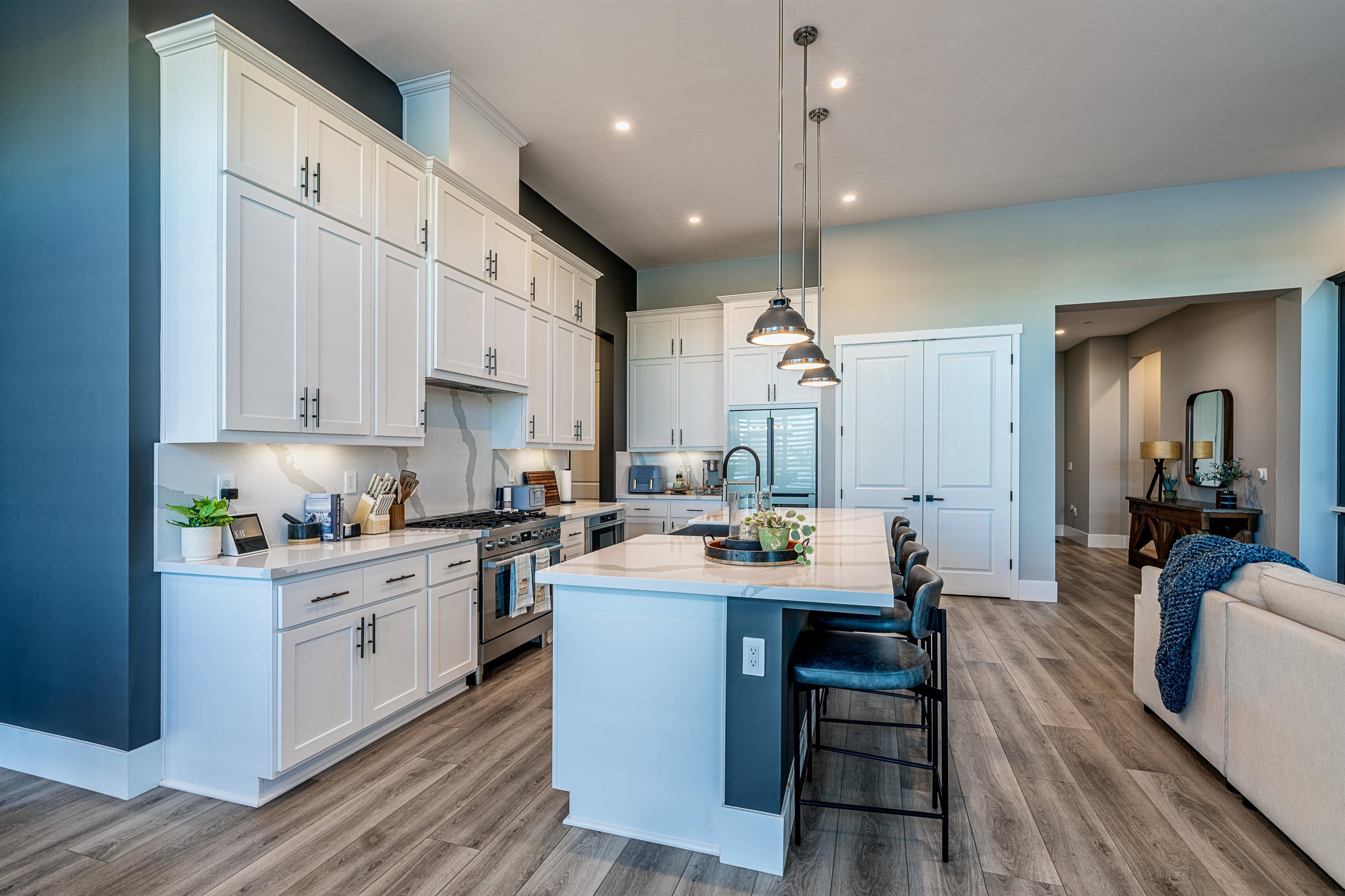 Detail Gallery Image 7 of 47 For 524 Channel, Bethel Island,  CA 94511 - 3 Beds | 2 Baths