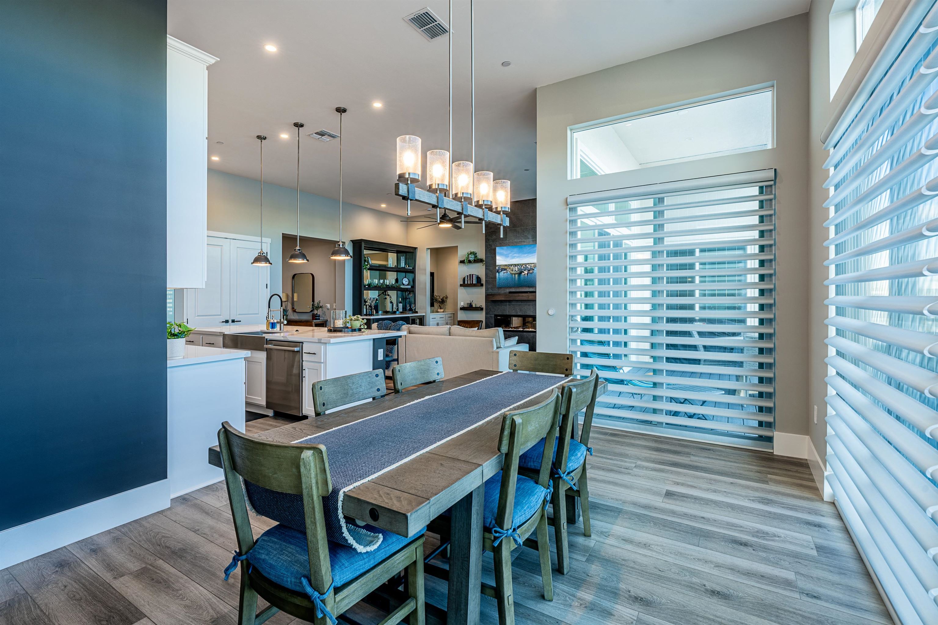 Detail Gallery Image 8 of 47 For 524 Channel, Bethel Island,  CA 94511 - 3 Beds | 2 Baths