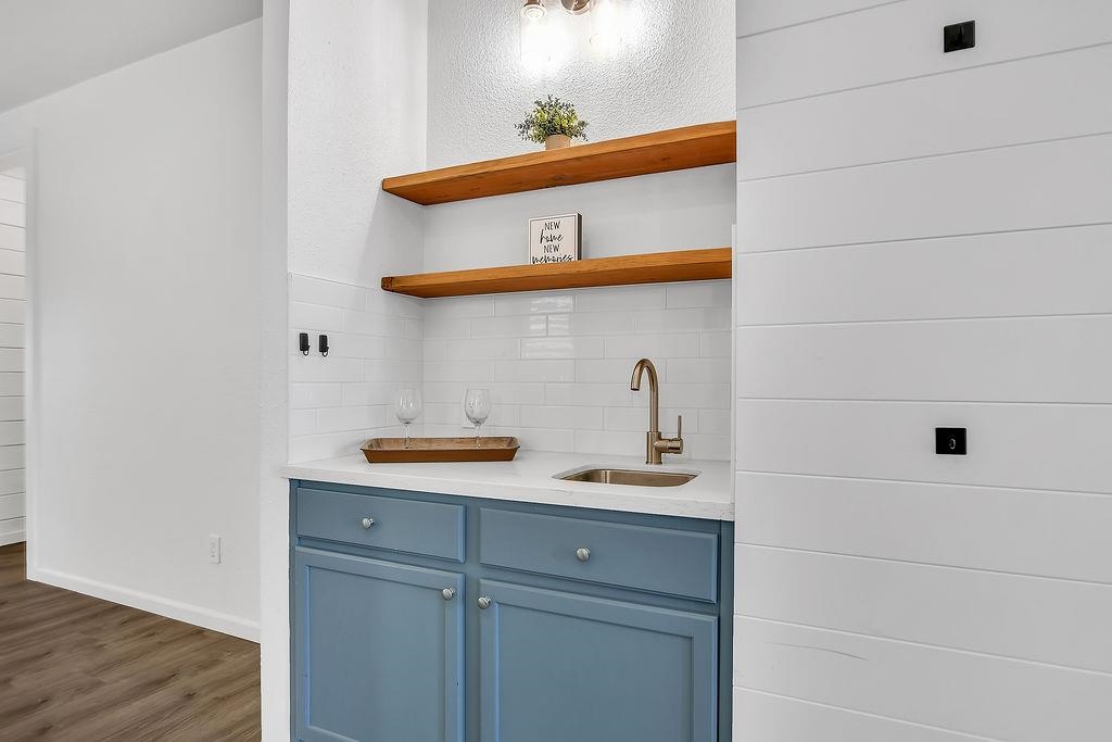 Detail Gallery Image 15 of 33 For 5470 Gold Creek Circle, Discovery Bay,  CA 94505 - 4 Beds | 2 Baths