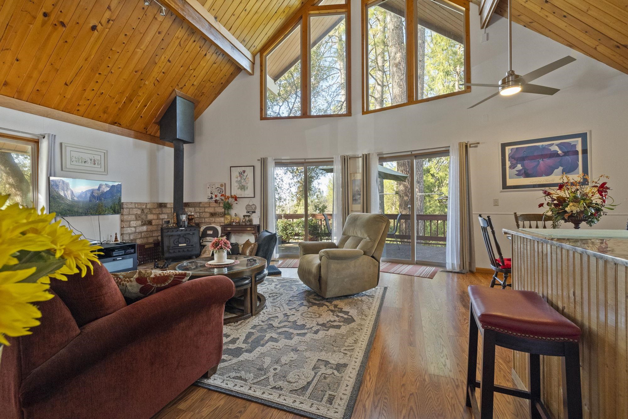 Detail Gallery Image 18 of 30 For 13161 Jackson Mill Dr, Groveland,  CA 95321 - 3 Beds | 2 Baths