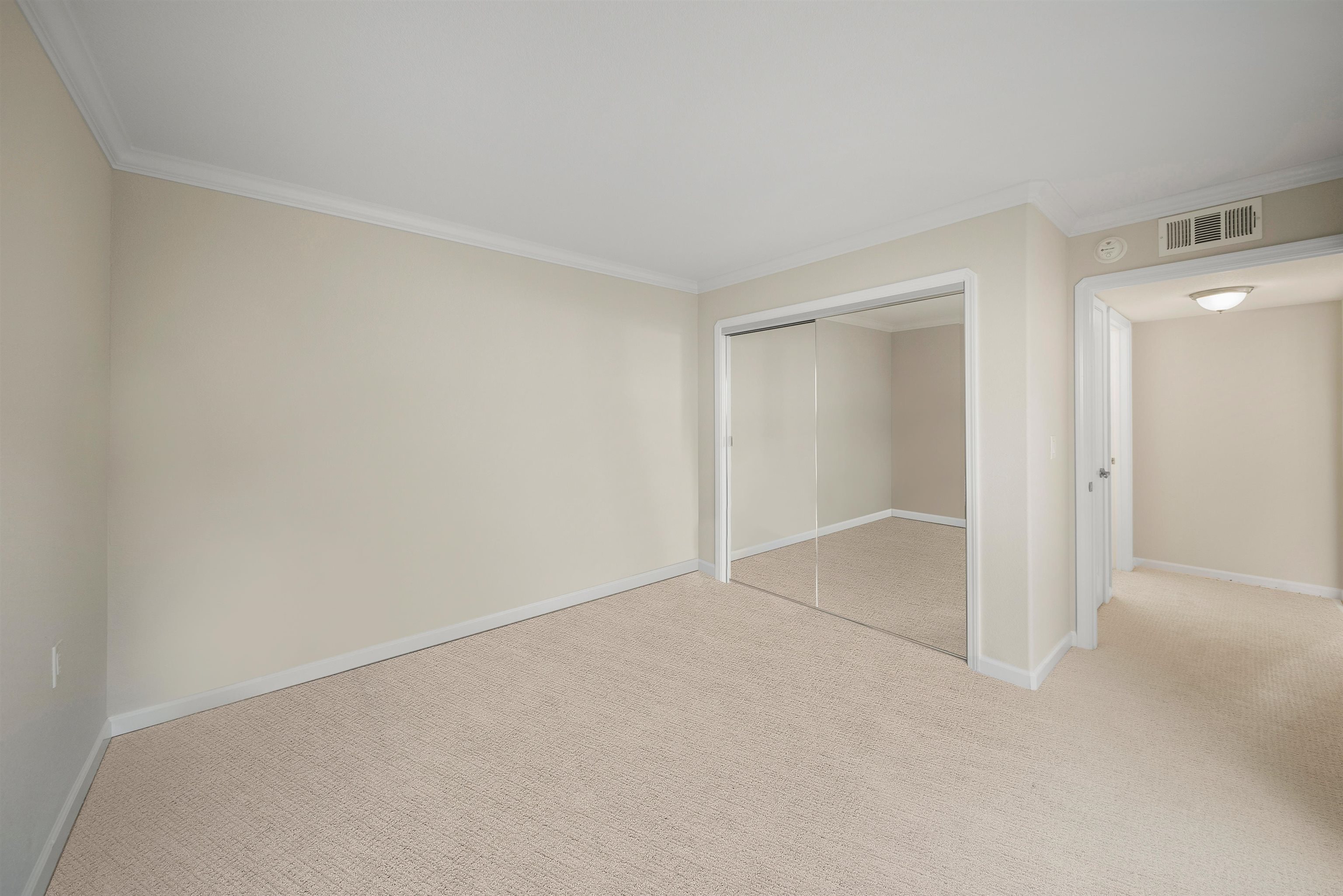 Photo #11: 41120597 Listing: Photo #11