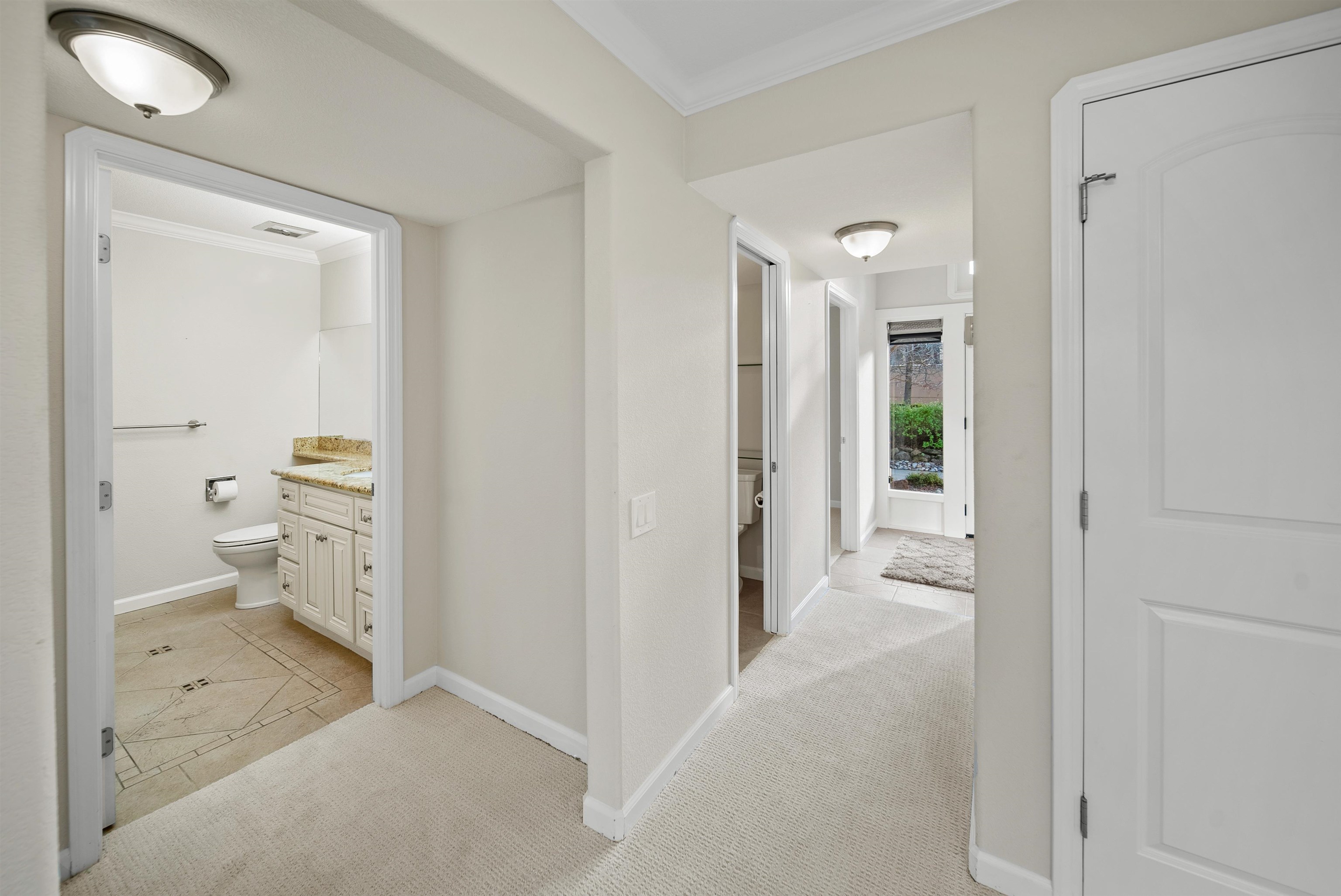 Photo #12: 41120597 Listing: Photo #12