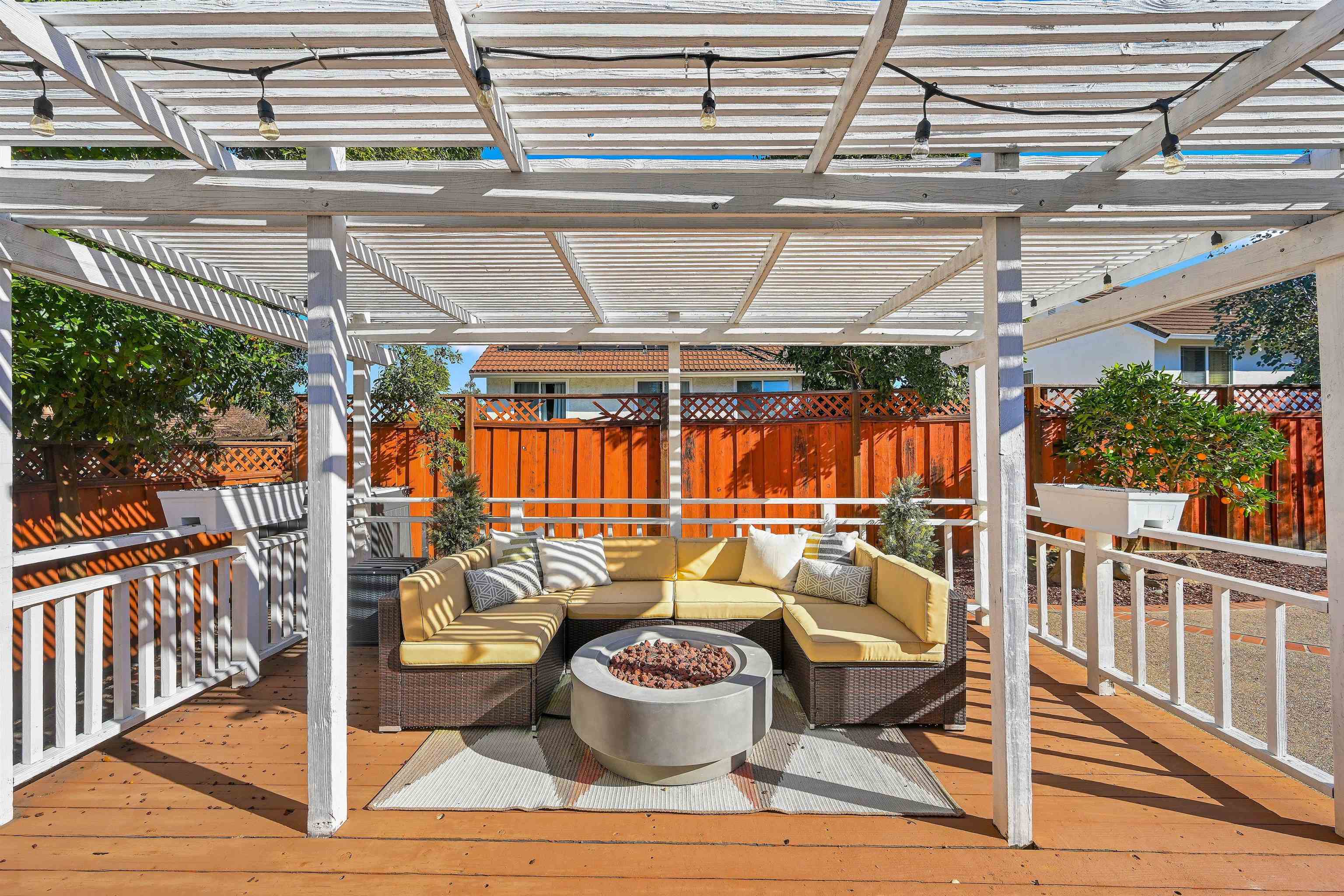 Detail Gallery Image 41 of 52 For 4413 Marsh Elder Ct, Concord,  CA 94521 - 3 Beds | 2 Baths