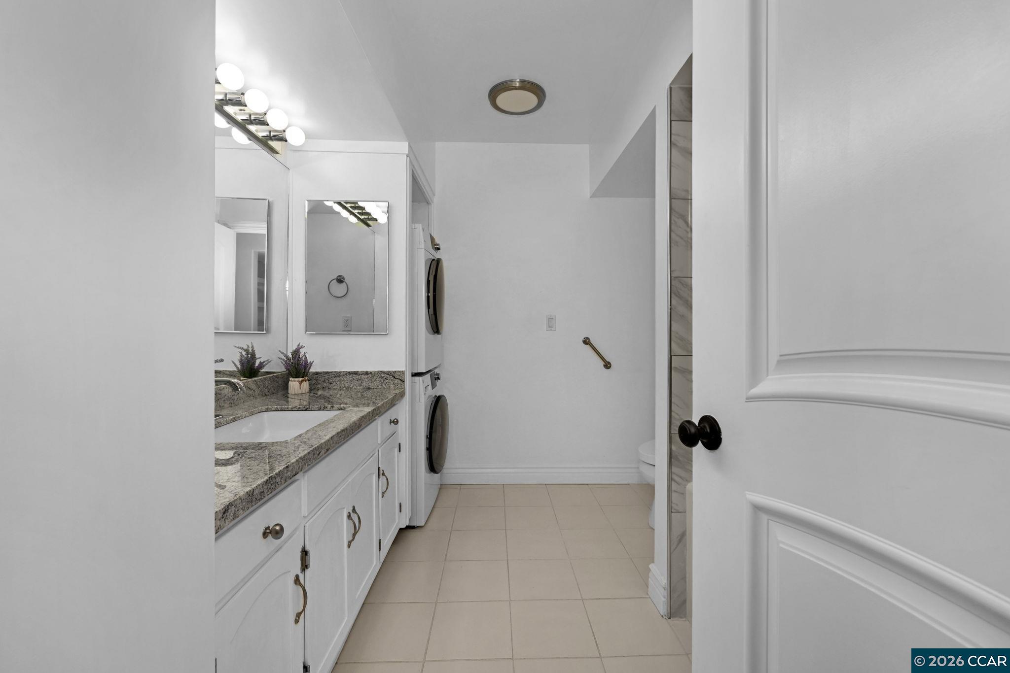 Photo #16: 41120606 Listing: Photo #16