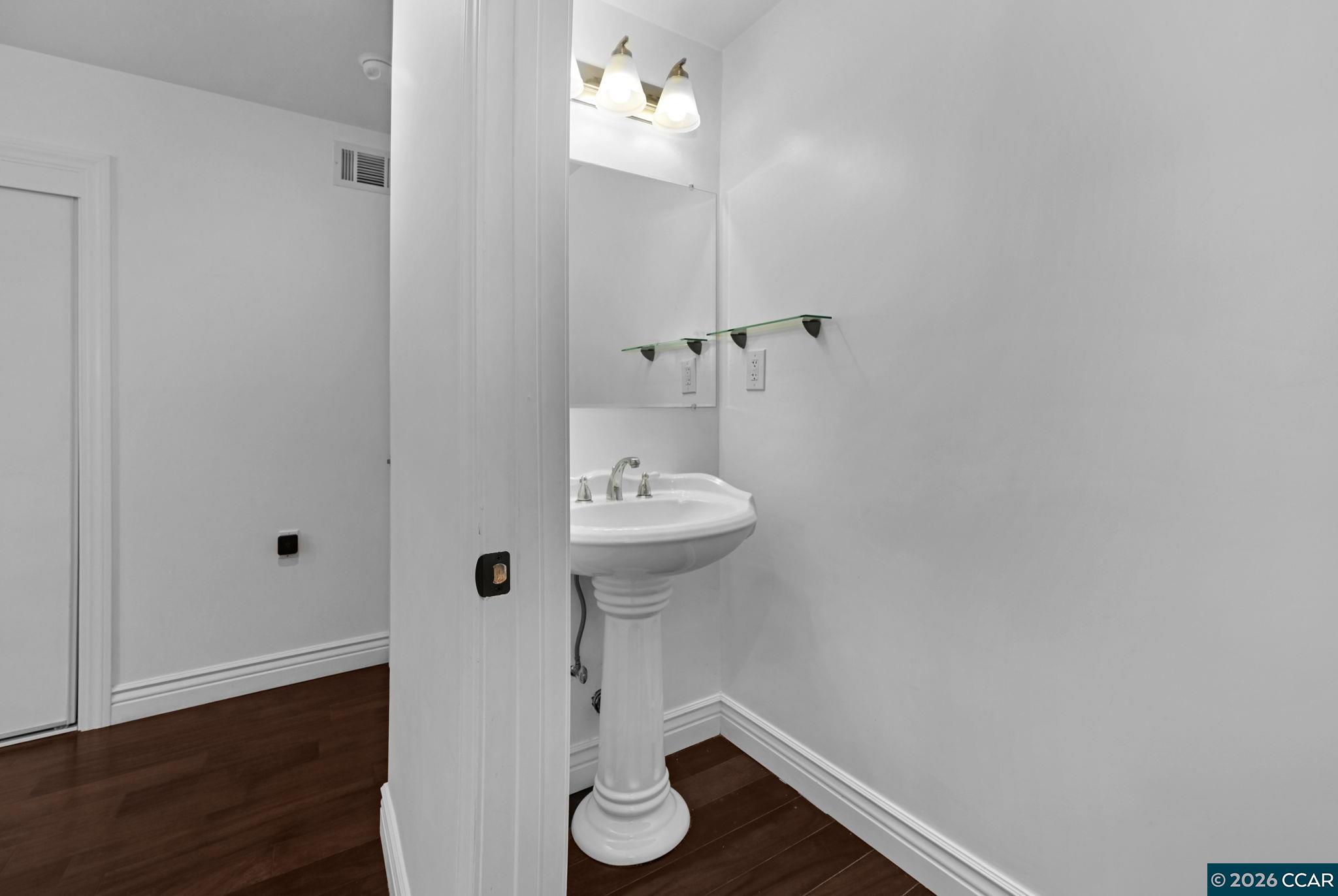 Photo #23: 41120606 Listing: Photo #23