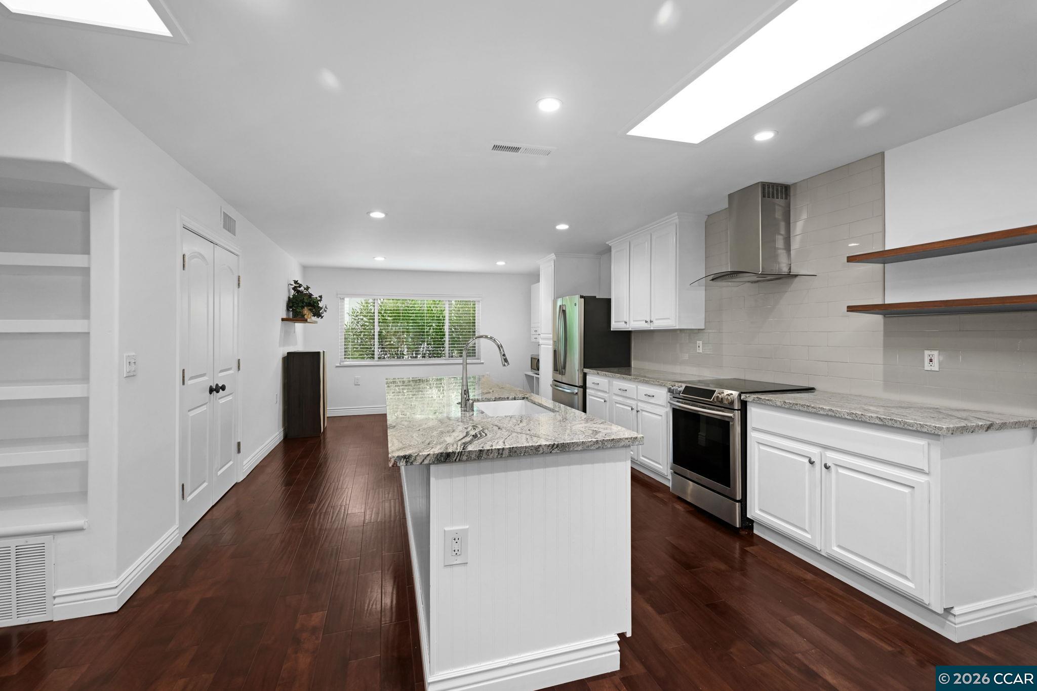 Photo #10: 41120606 Listing: Photo #10