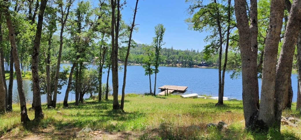 Detail Gallery Image 8 of 22 For 14781 Lakeside Dr, Sonora,  CA 95370 - – Beds | – Baths