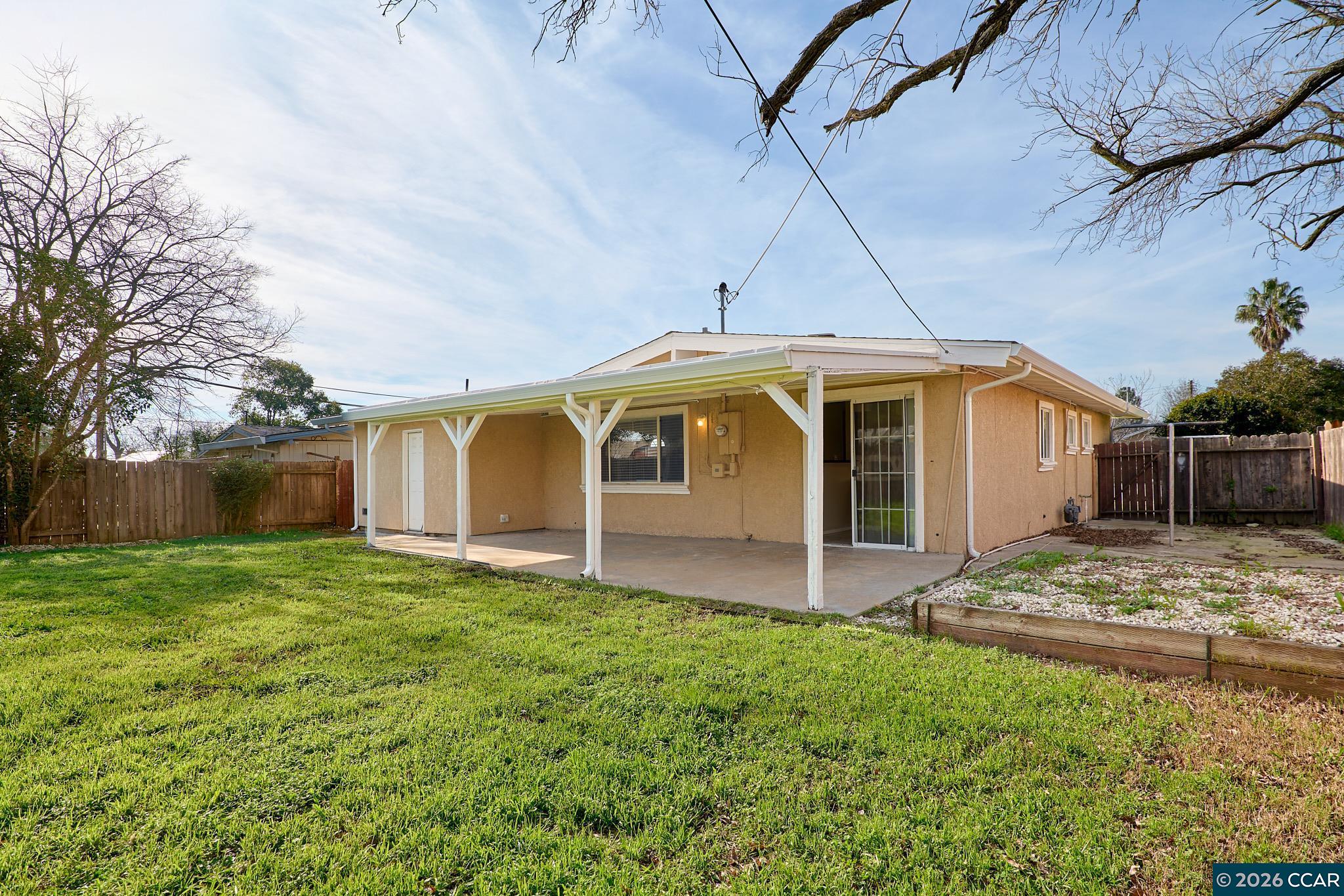 Detail Gallery Image 16 of 20 For 6628 Thomas Dr, North Highlands,  CA 95660 - 3 Beds | 2 Baths