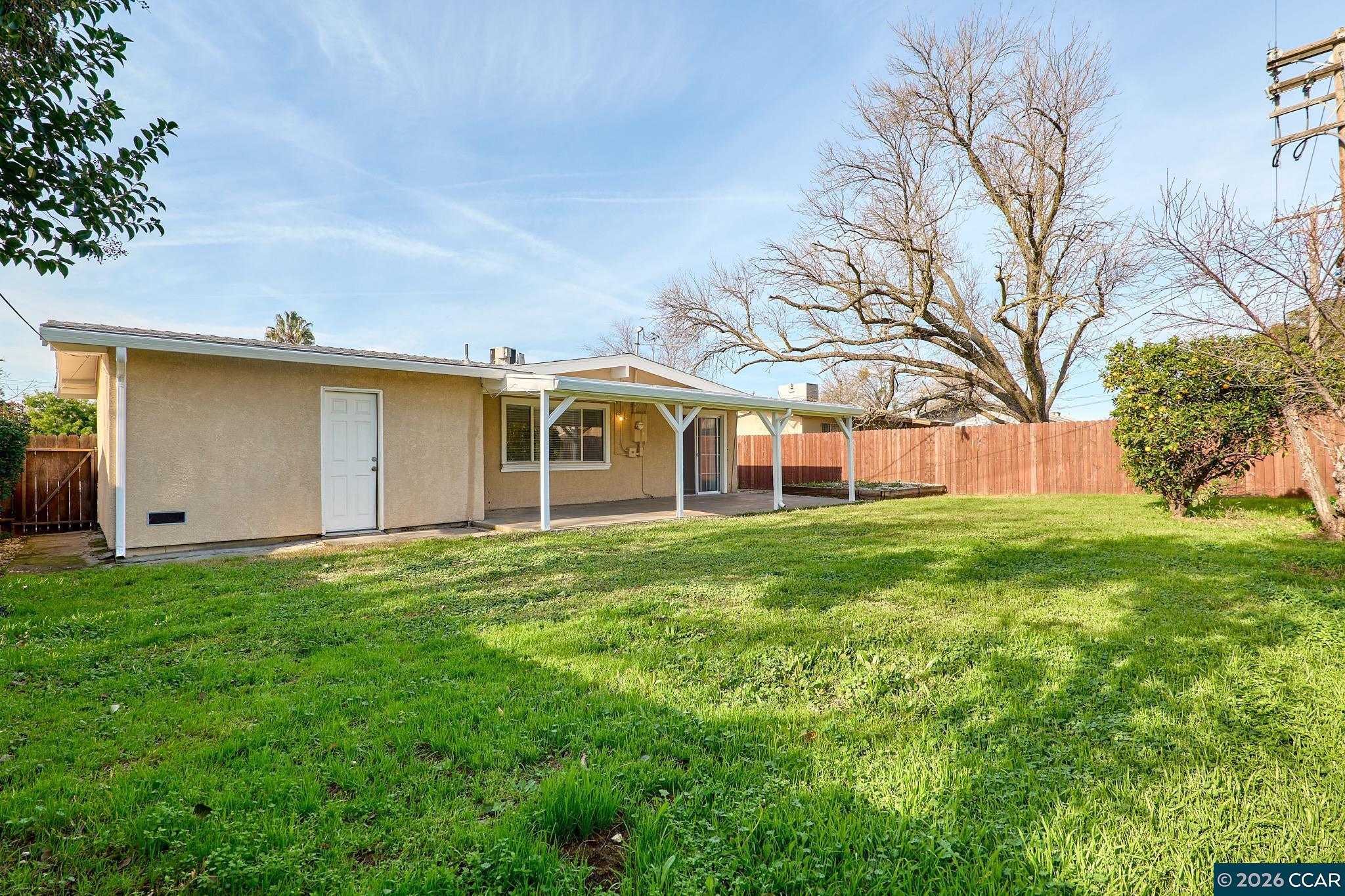 Detail Gallery Image 19 of 20 For 6628 Thomas Dr, North Highlands,  CA 95660 - 3 Beds | 2 Baths