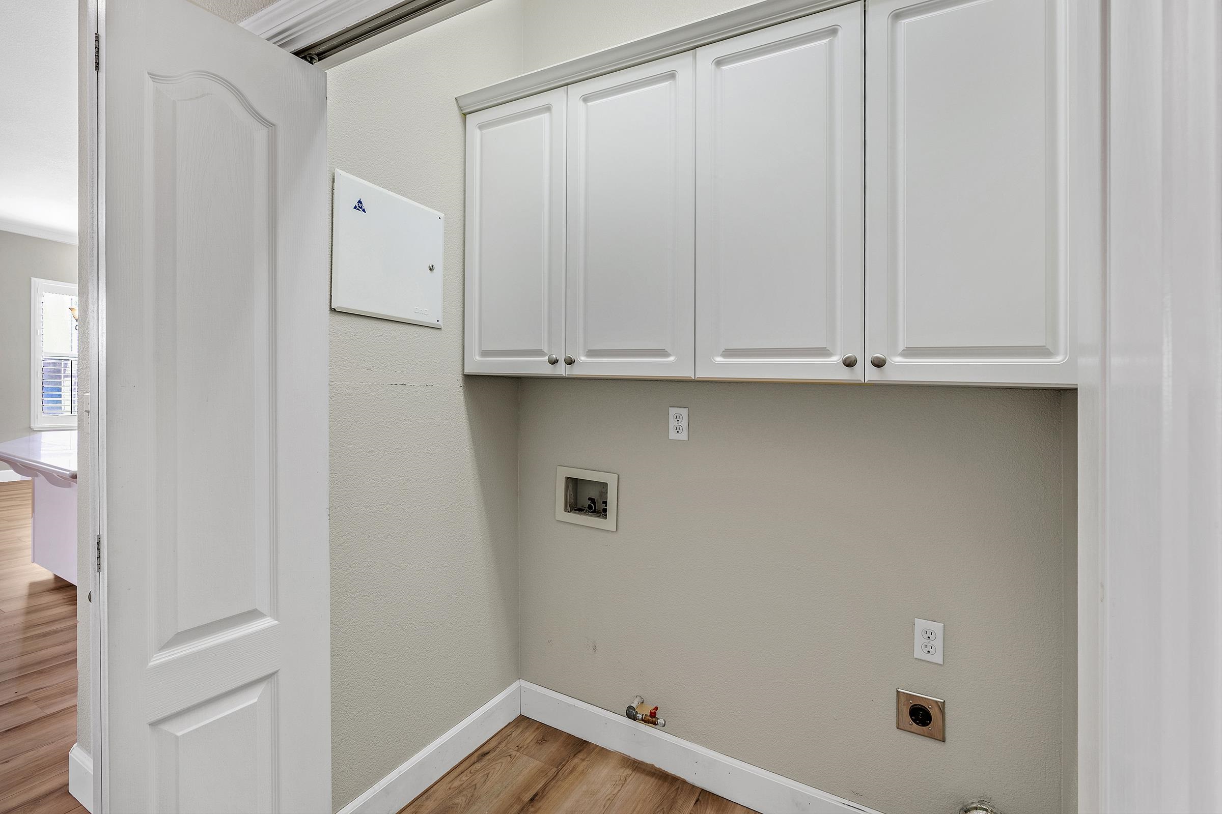 Detail Gallery Image 15 of 36 For 129 Little Johns Creek Dr, Oakdale,  CA 95361 - 2 Beds | 2 Baths