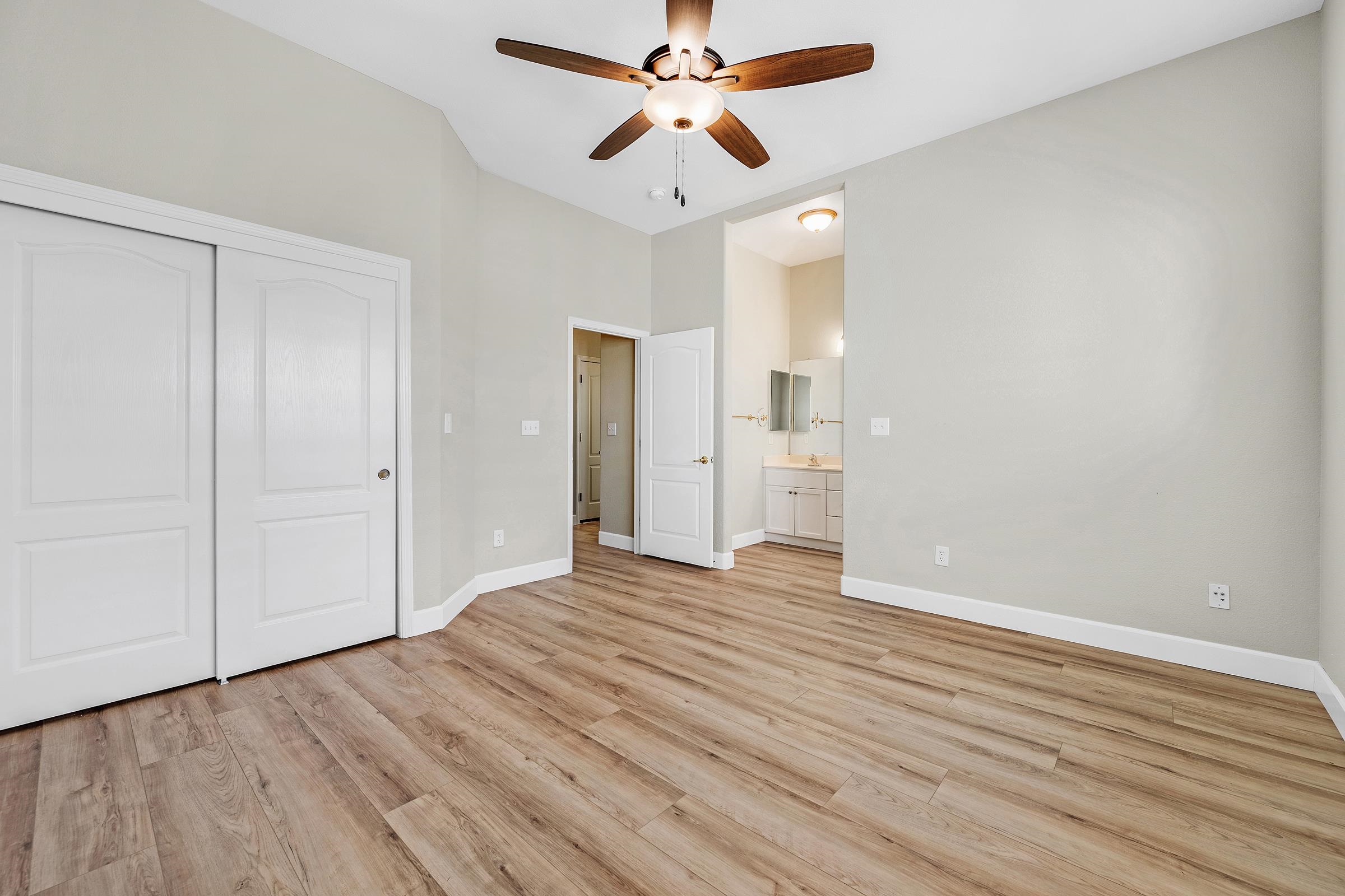 Detail Gallery Image 20 of 36 For 129 Little Johns Creek Dr, Oakdale,  CA 95361 - 2 Beds | 2 Baths