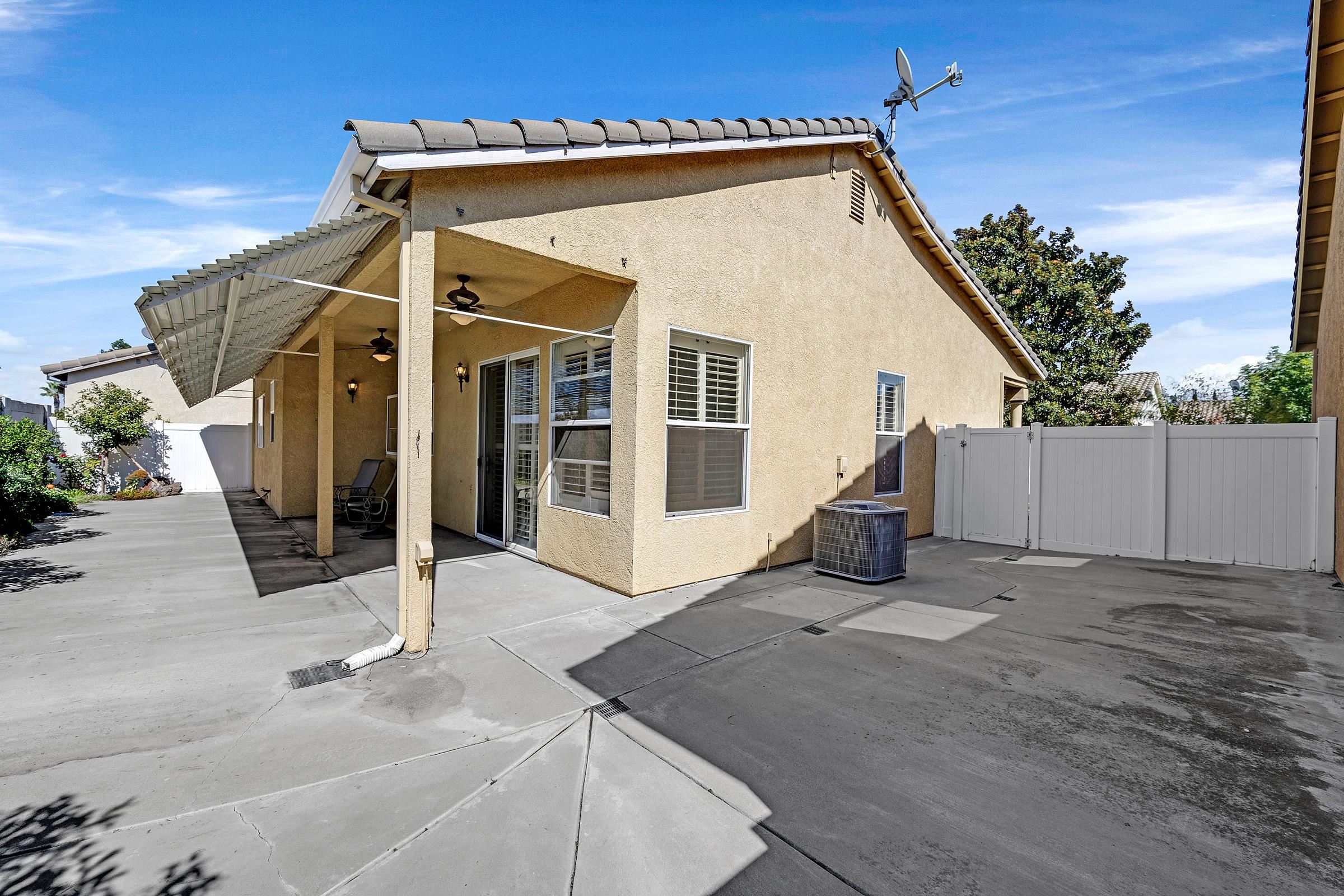 Detail Gallery Image 26 of 36 For 129 Little Johns Creek Dr, Oakdale,  CA 95361 - 2 Beds | 2 Baths