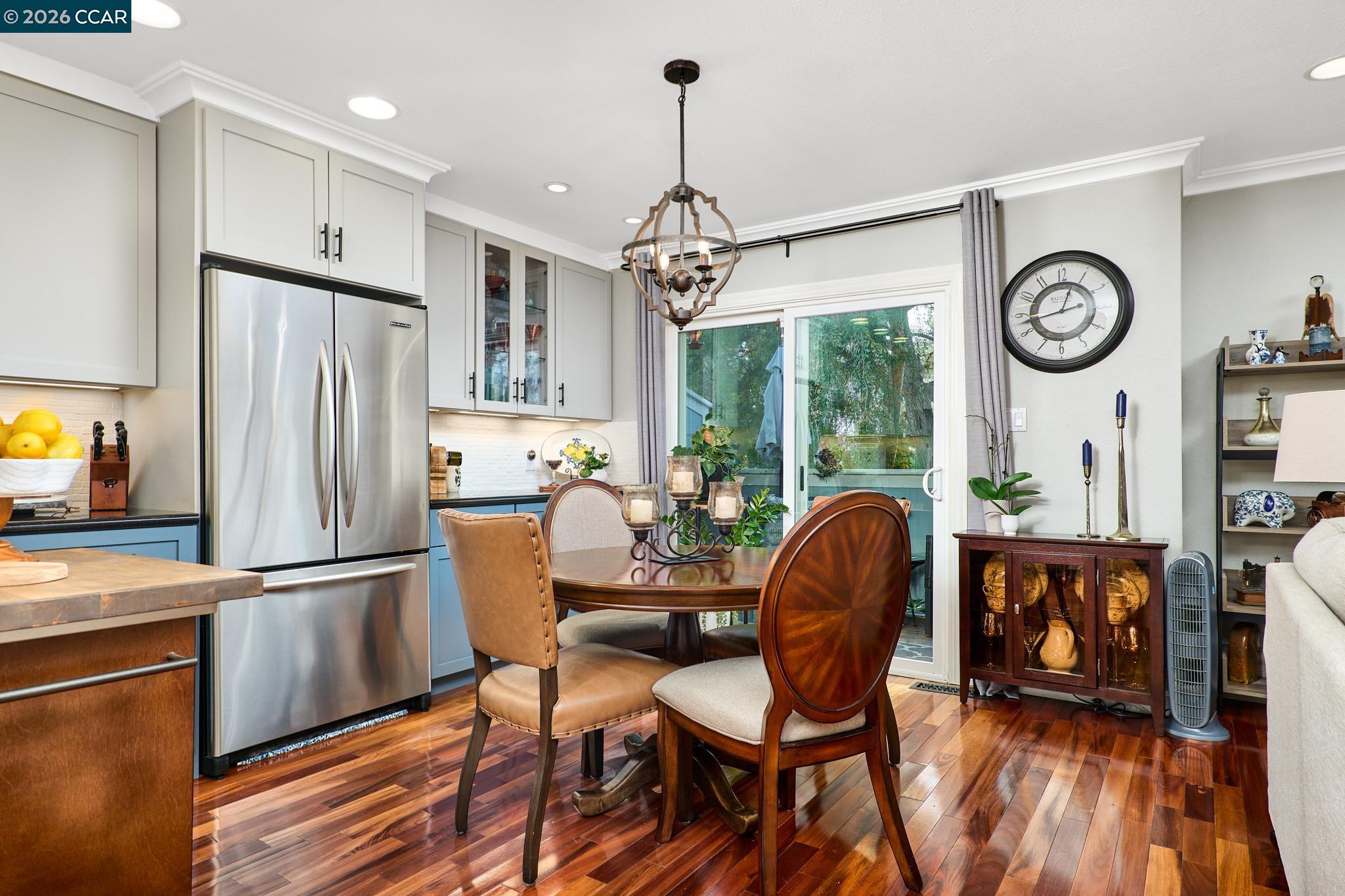 Photo #8: 41120612 Listing: Photo #8