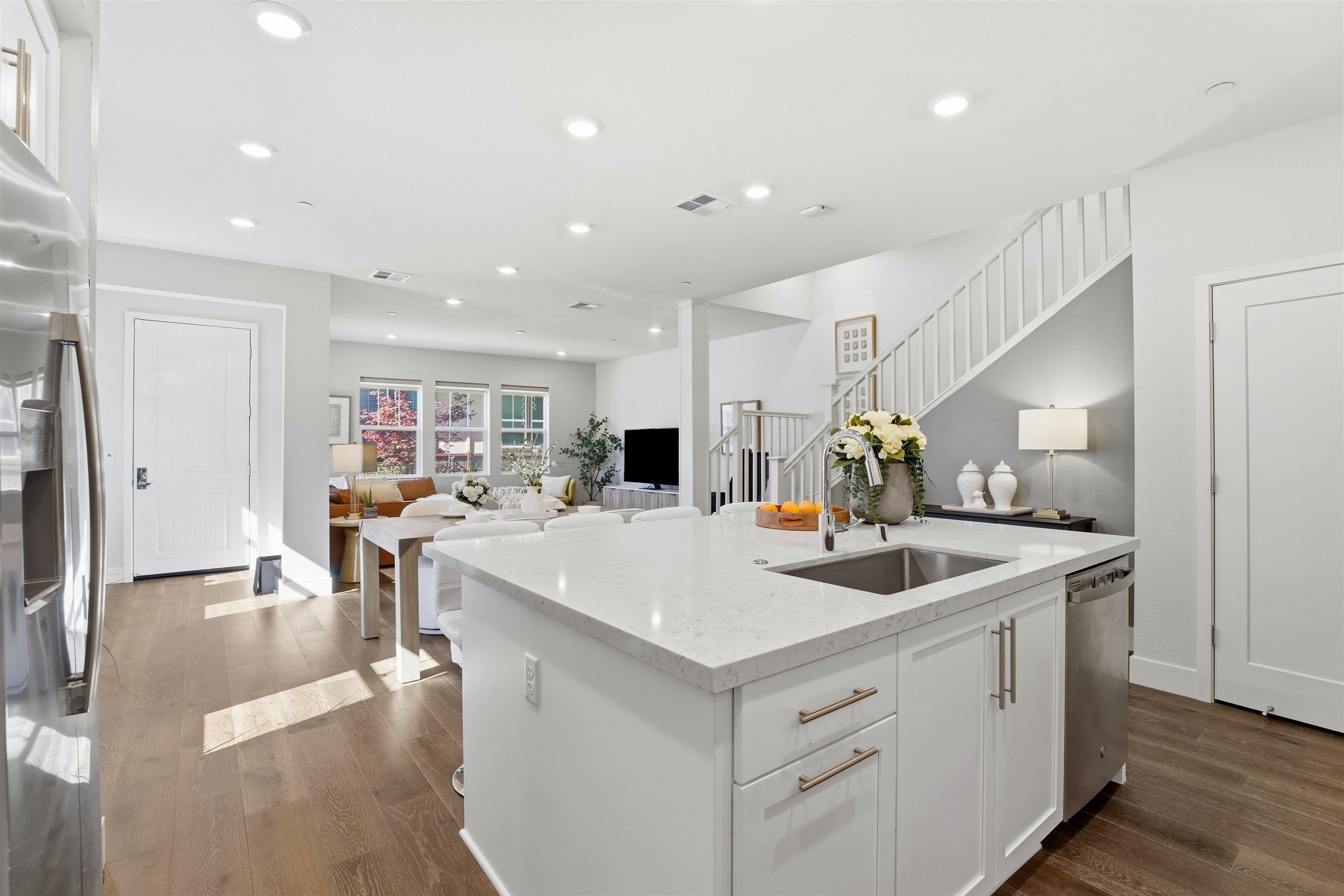 Photo #4: 41120616 Listing: Photo #4