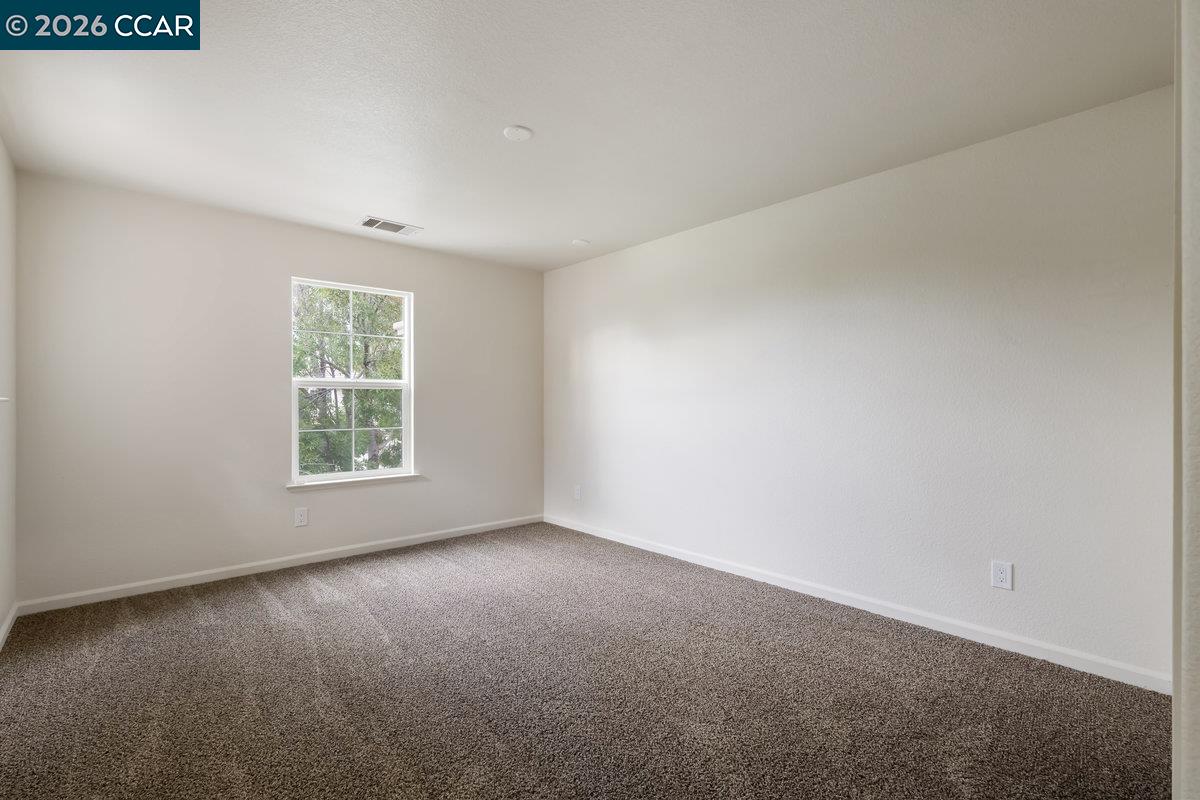 Detail Gallery Image 26 of 40 For 230 Wisteria Ln, Tracy,  CA 95377 - 4 Beds | 3 Baths