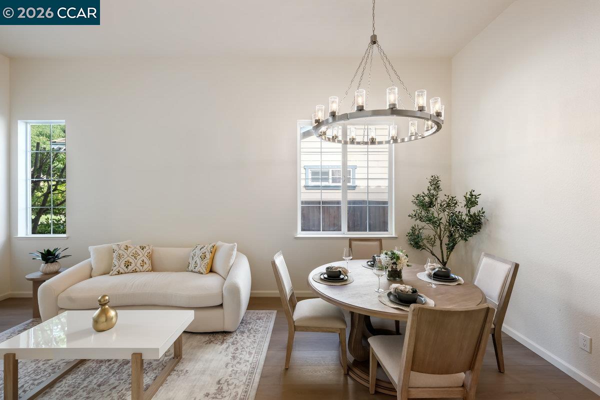 Detail Gallery Image 4 of 40 For 230 Wisteria Ln, Tracy,  CA 95377 - 4 Beds | 3 Baths