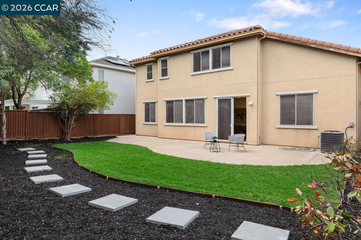 Detail Gallery Image 39 of 40 For 230 Wisteria Ln, Tracy,  CA 95377 - 4 Beds | 3 Baths