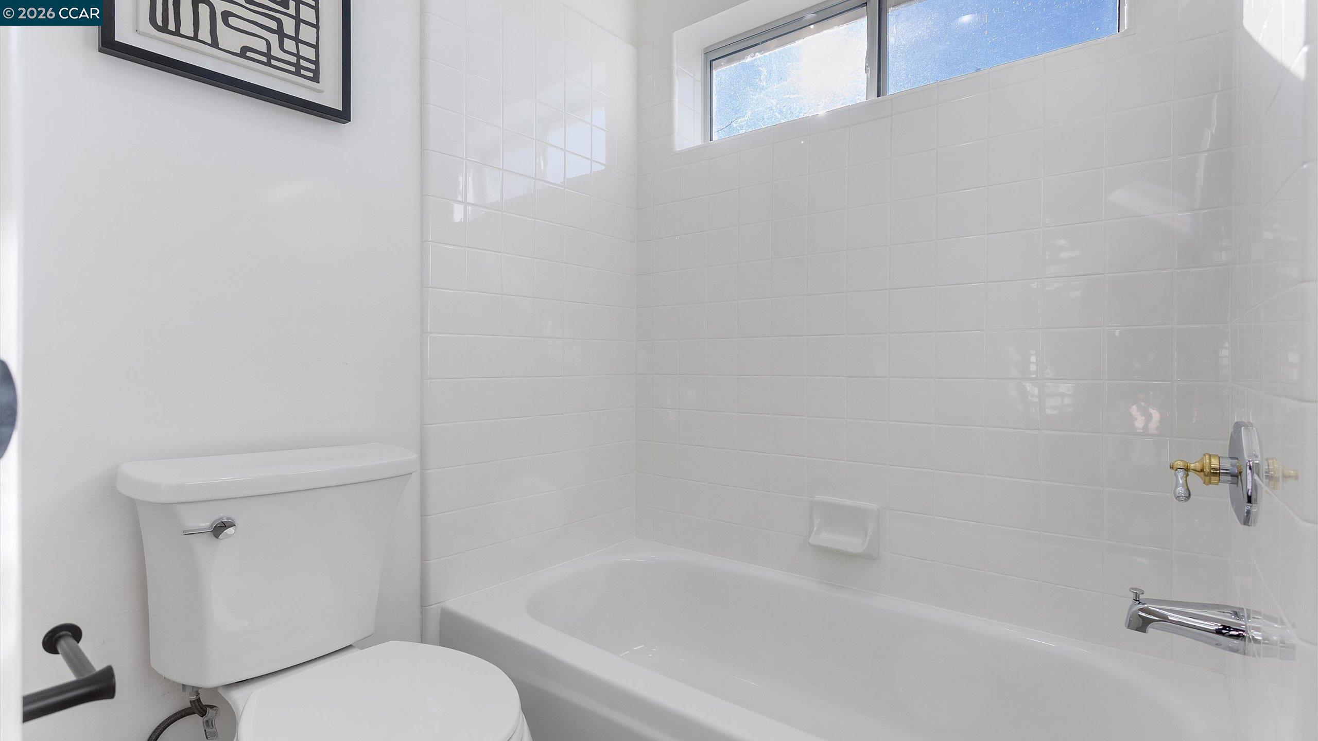 Detail Gallery Image 11 of 56 For 200 Promenade Ln, Danville,  CA 94506 - 3 Beds | 3 Baths