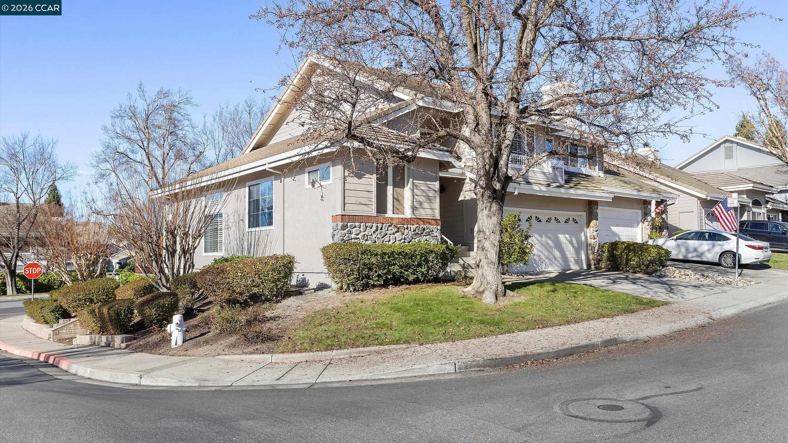 Detail Gallery Image 3 of 56 For 200 Promenade Ln, Danville,  CA 94506 - 3 Beds | 3 Baths