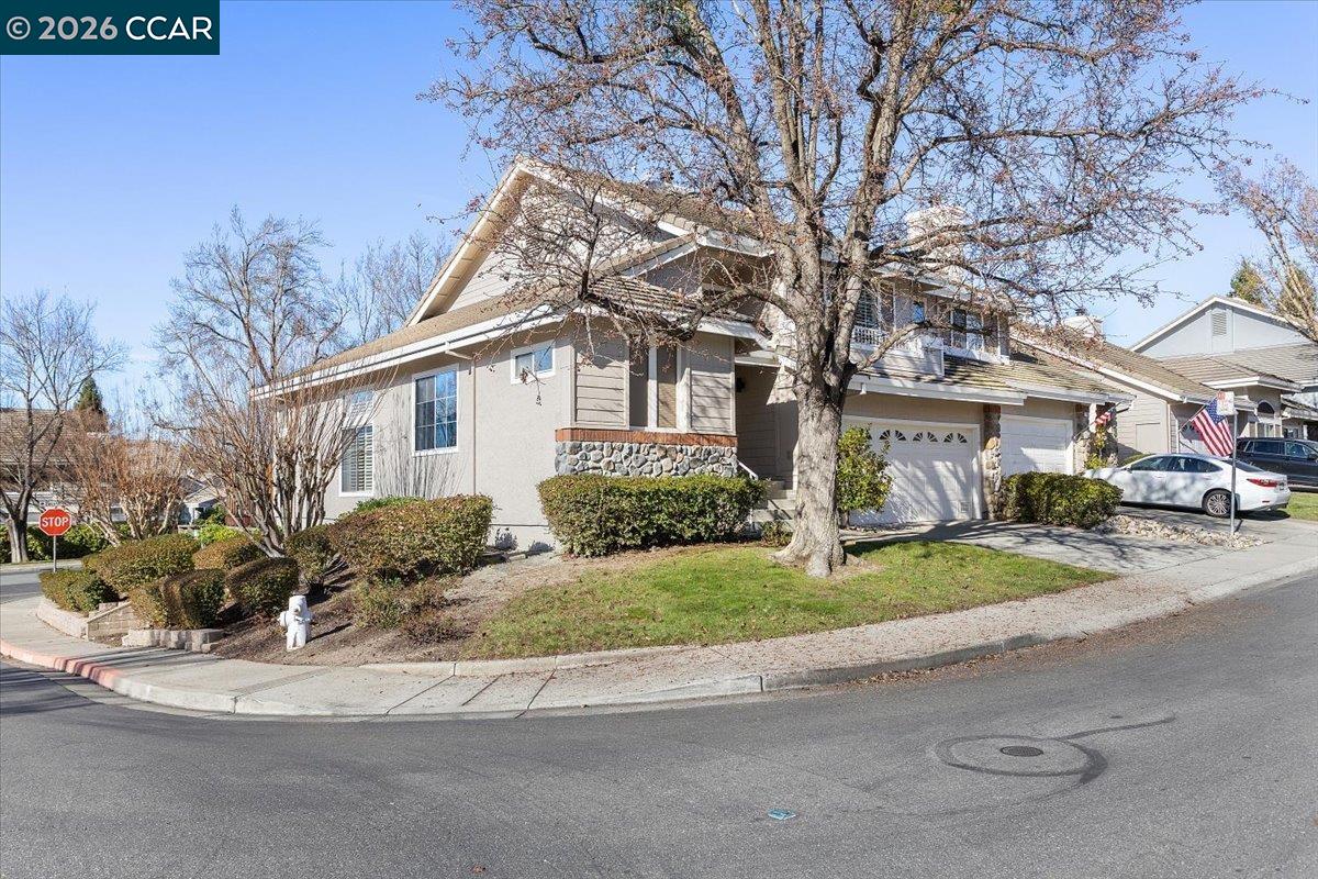 Photo #3: 41120621 Listing: Photo #3