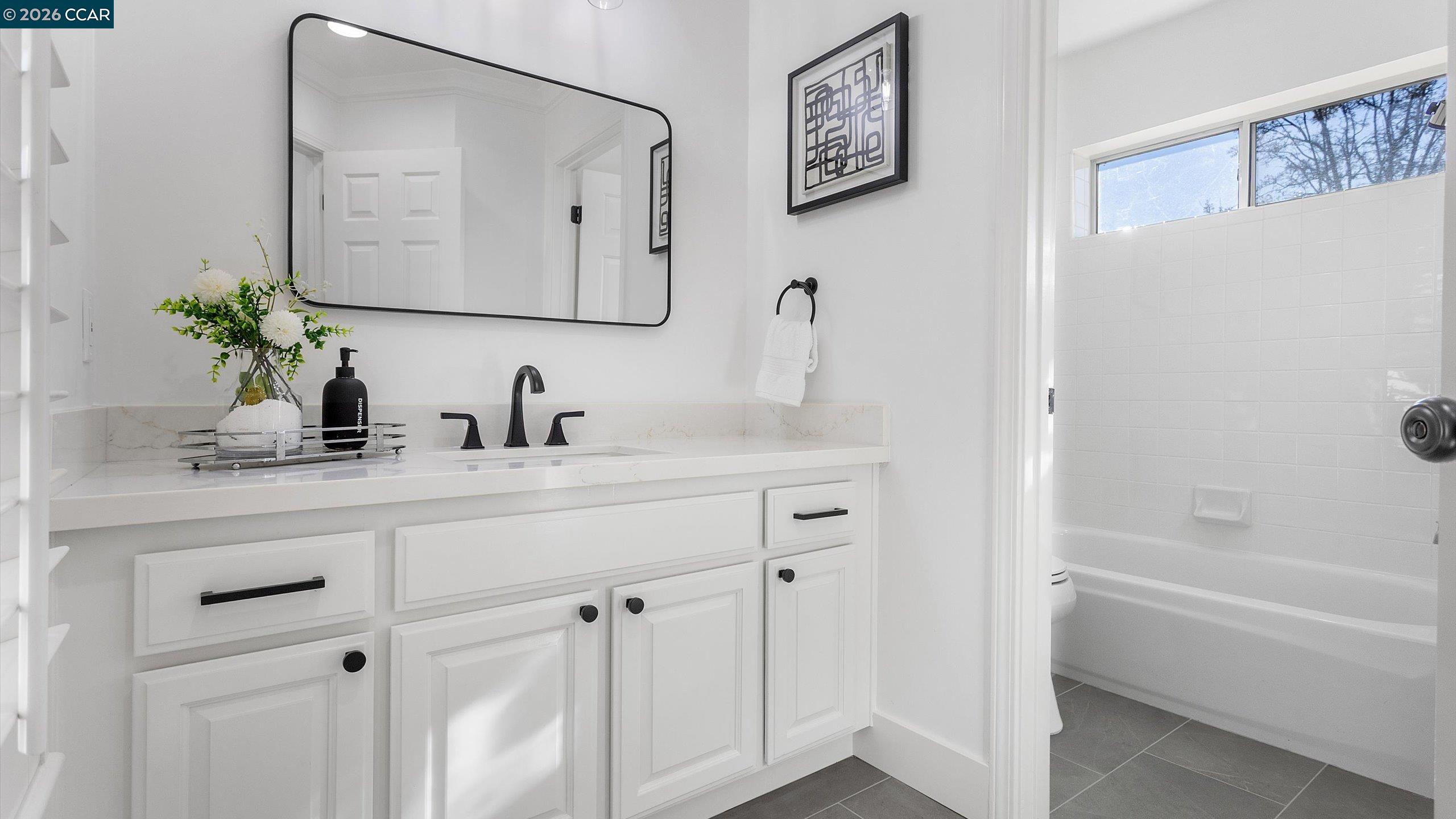 Detail Gallery Image 10 of 56 For 200 Promenade Ln, Danville,  CA 94506 - 3 Beds | 3 Baths